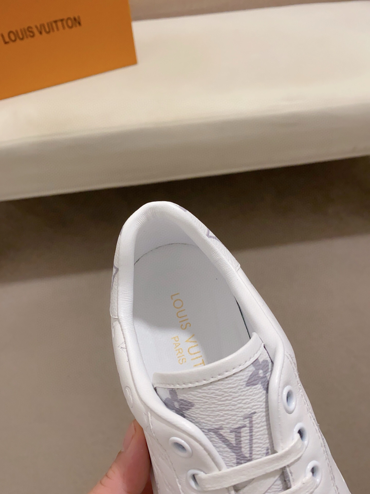 louis vuitton l casual shoes 38-44 - Image 7