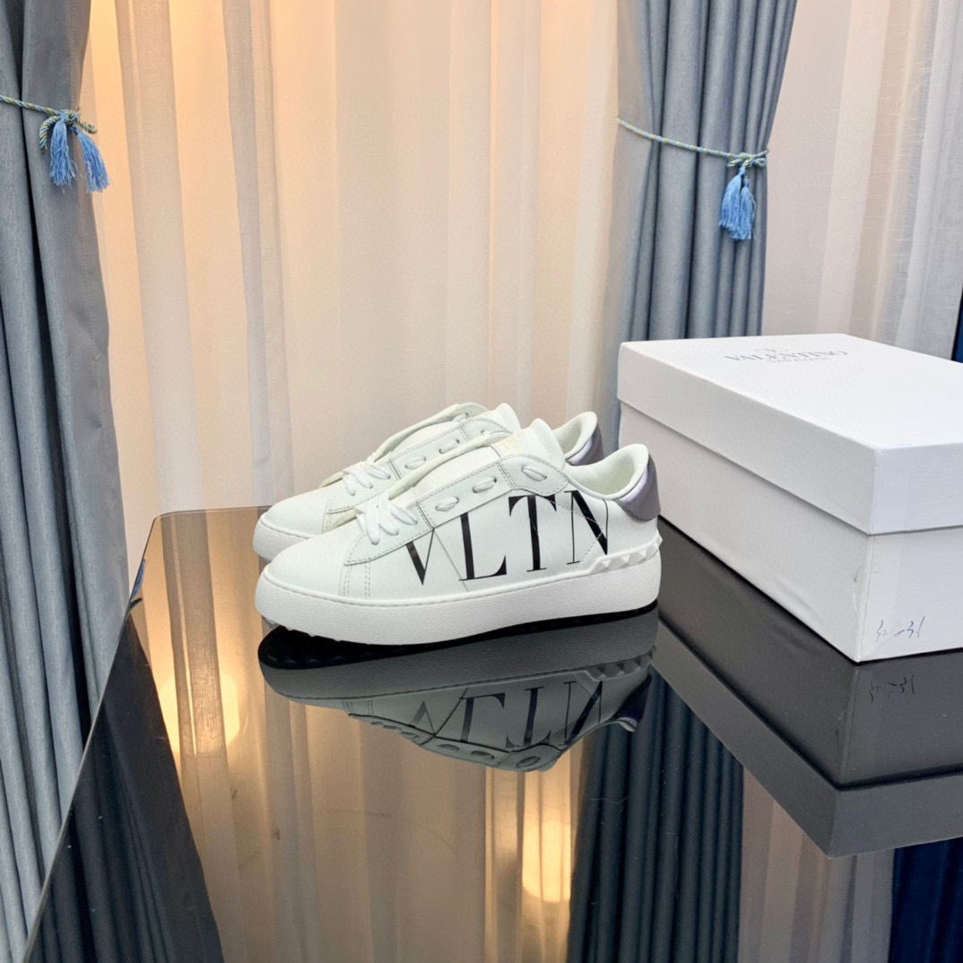 valentino vltn couples sneakers, size 35-44