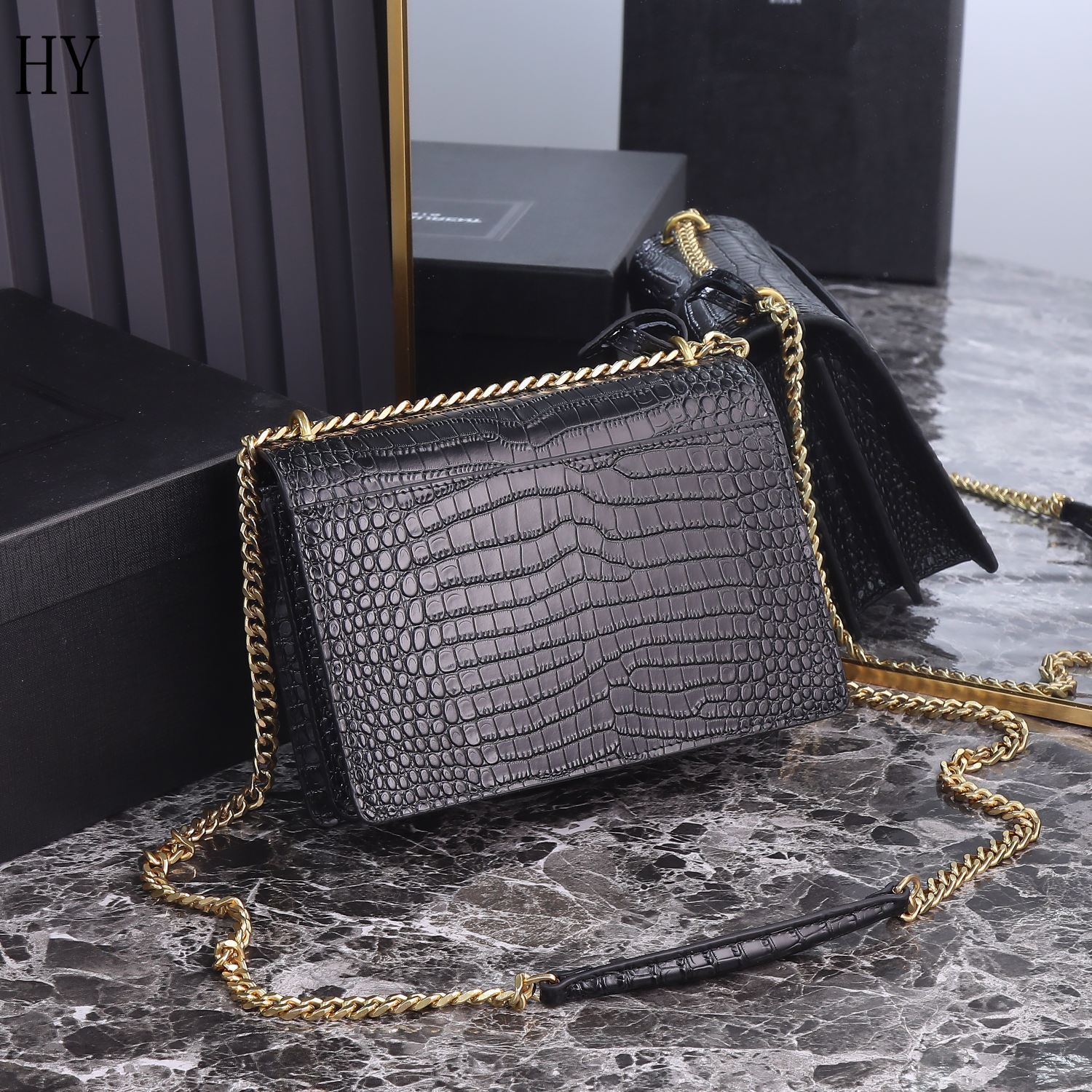 yves saint laurent black croc-embossed bag - 22x16x8 cm - Image 7