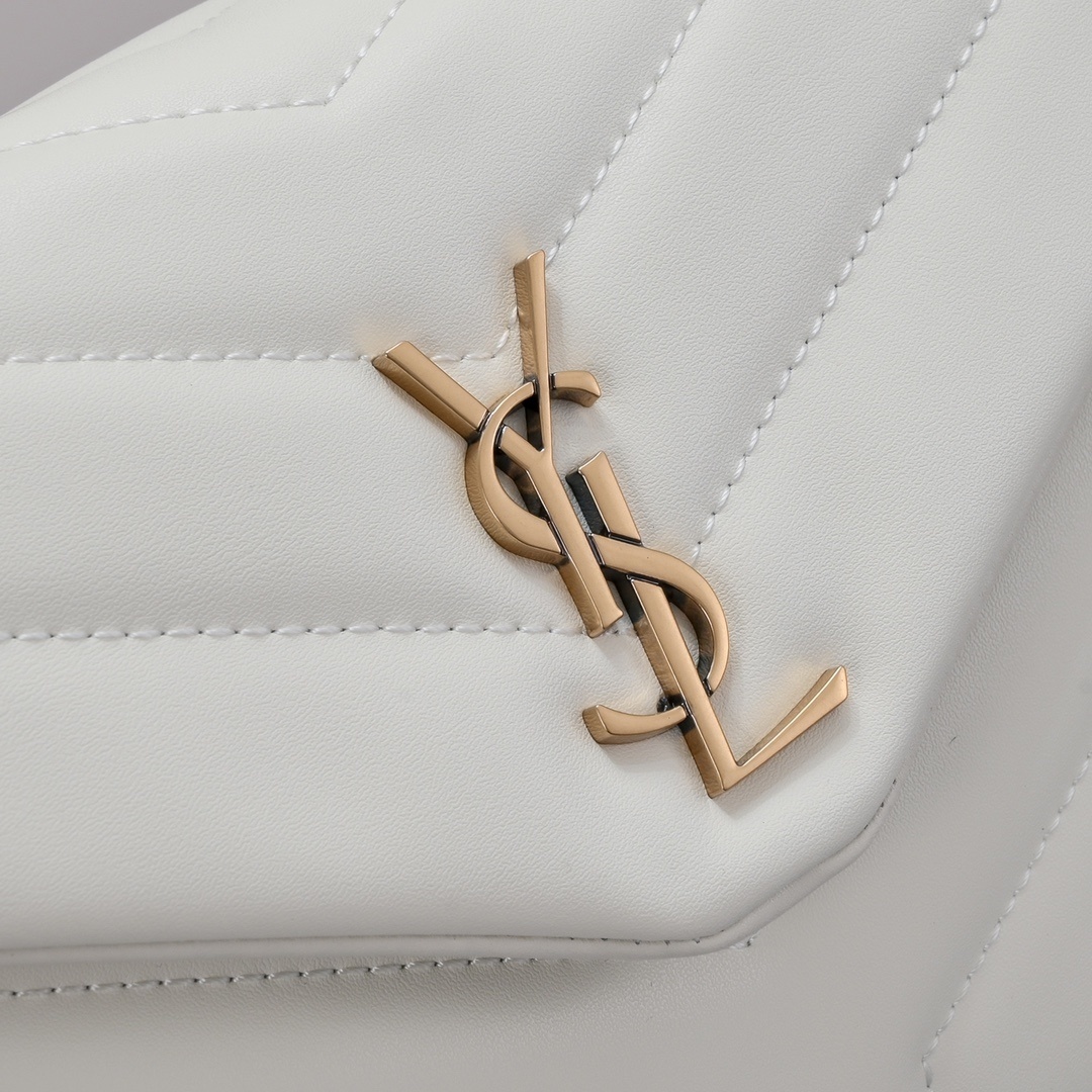 yves saint laurent quilted white leather bag - 20x14x7cm - Image 7