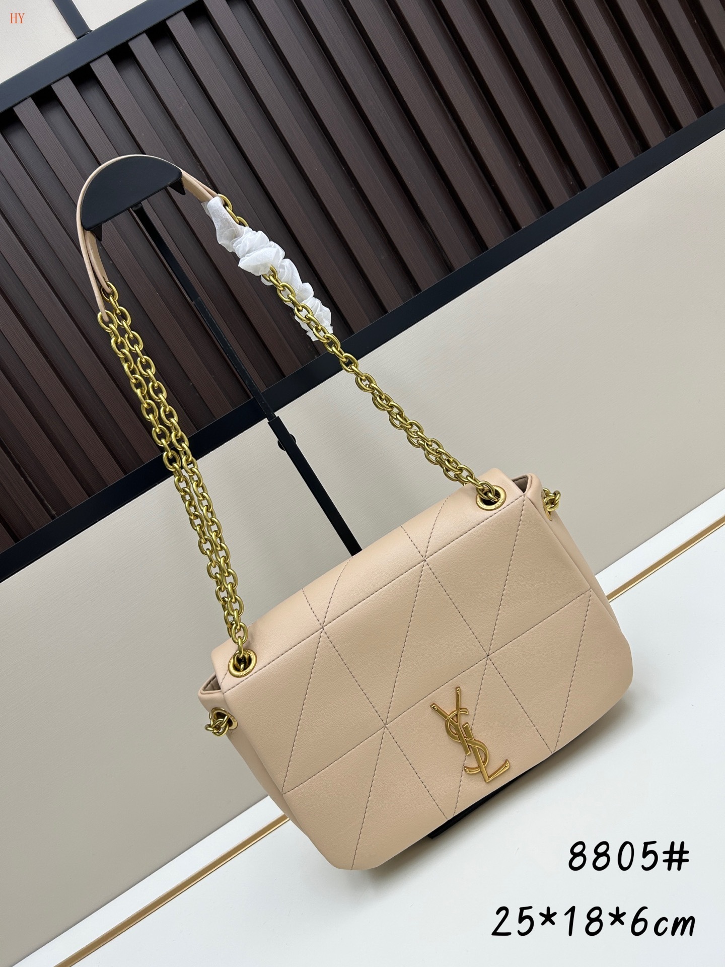 yves saint laurent quilted shoulder bag 25*18*6 cm
