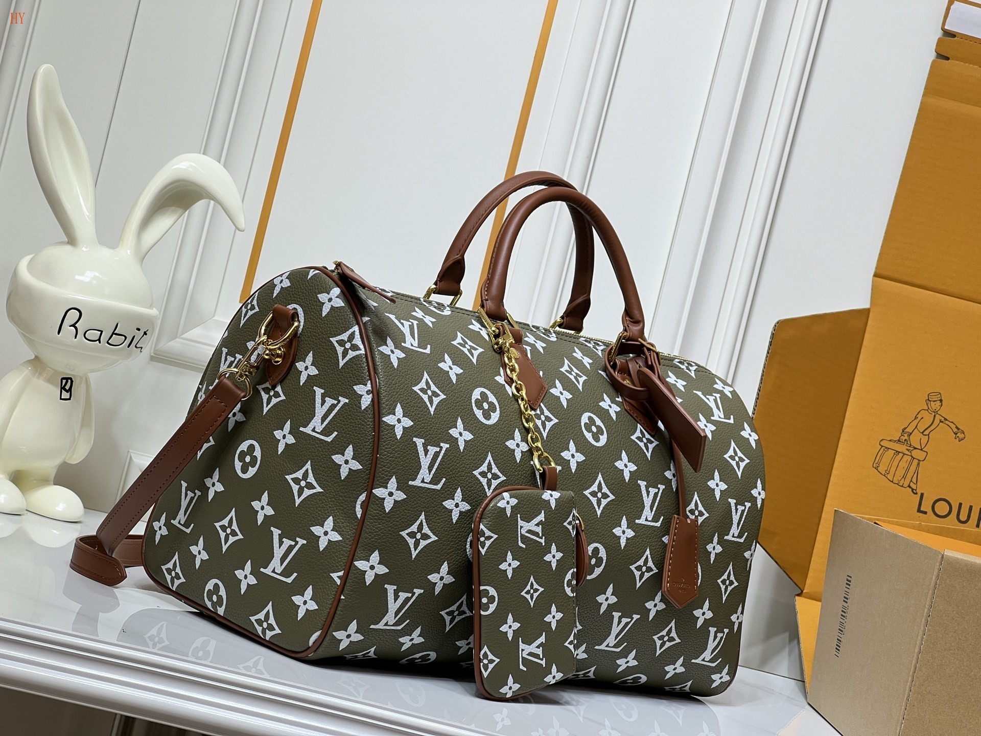 louis vuitton 40*26*23 monogram canvas bag - Image 8