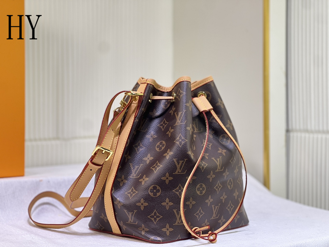 louis vuitton bucket bag - 26x27x18 cm - Image 8