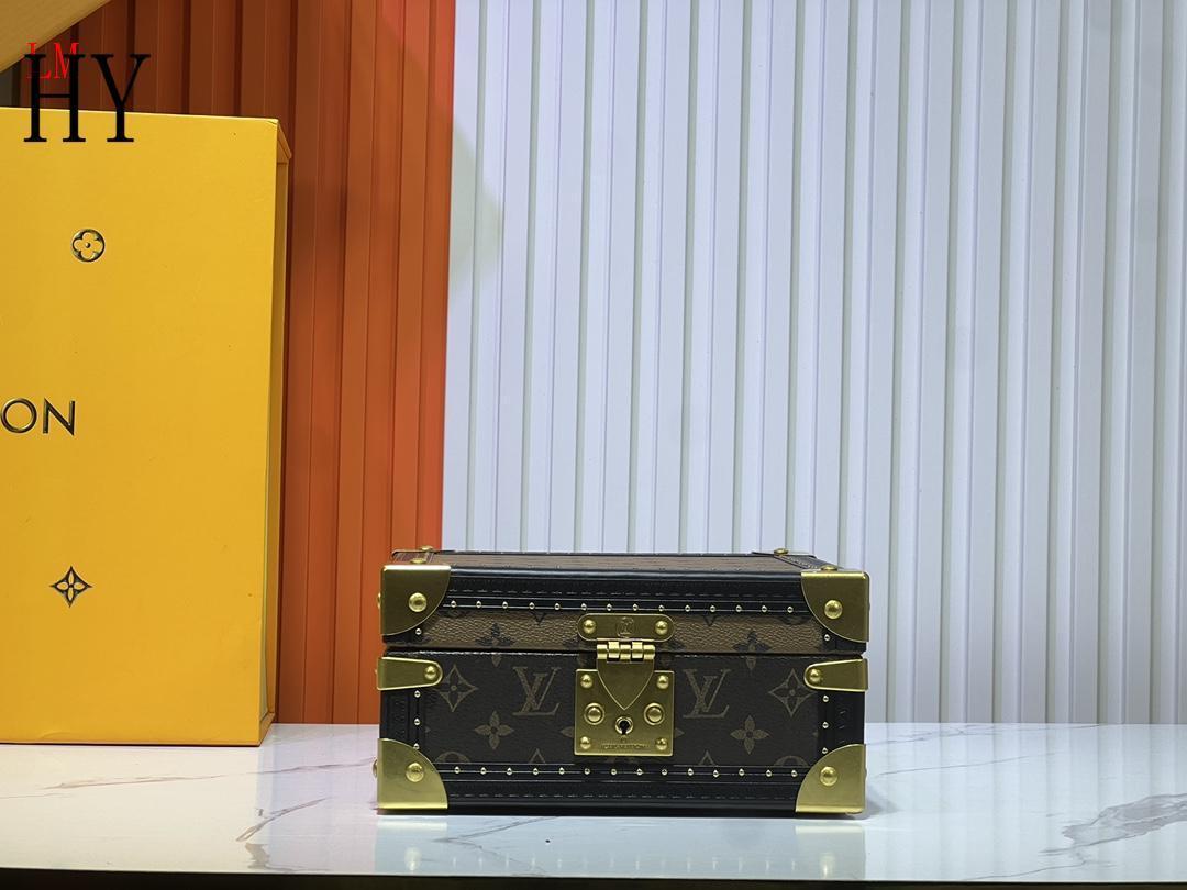 louis vuitton monogram mini trunk 23x11x23 cm