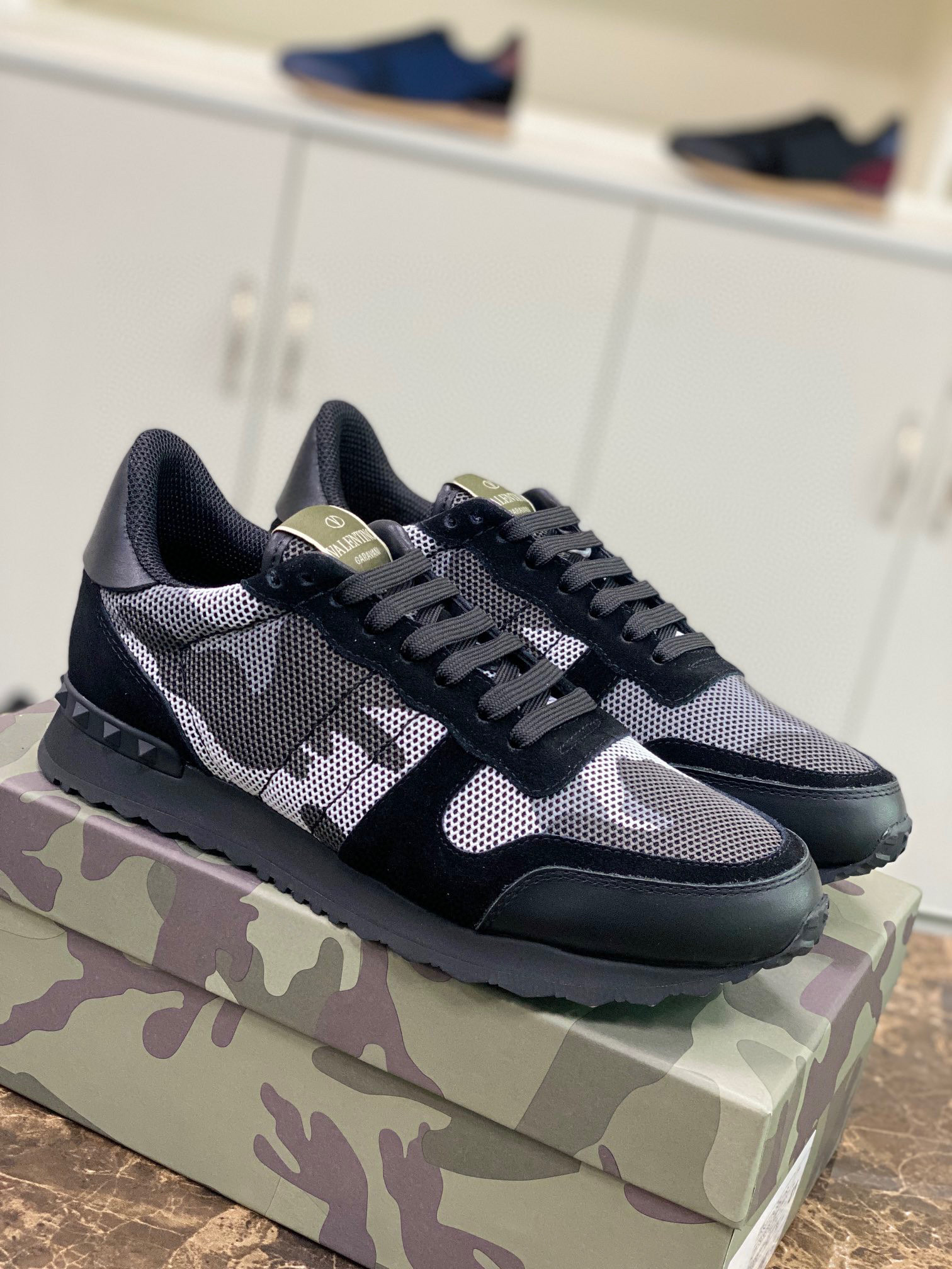 valentino casual sneakers size 38-44 - Image 8