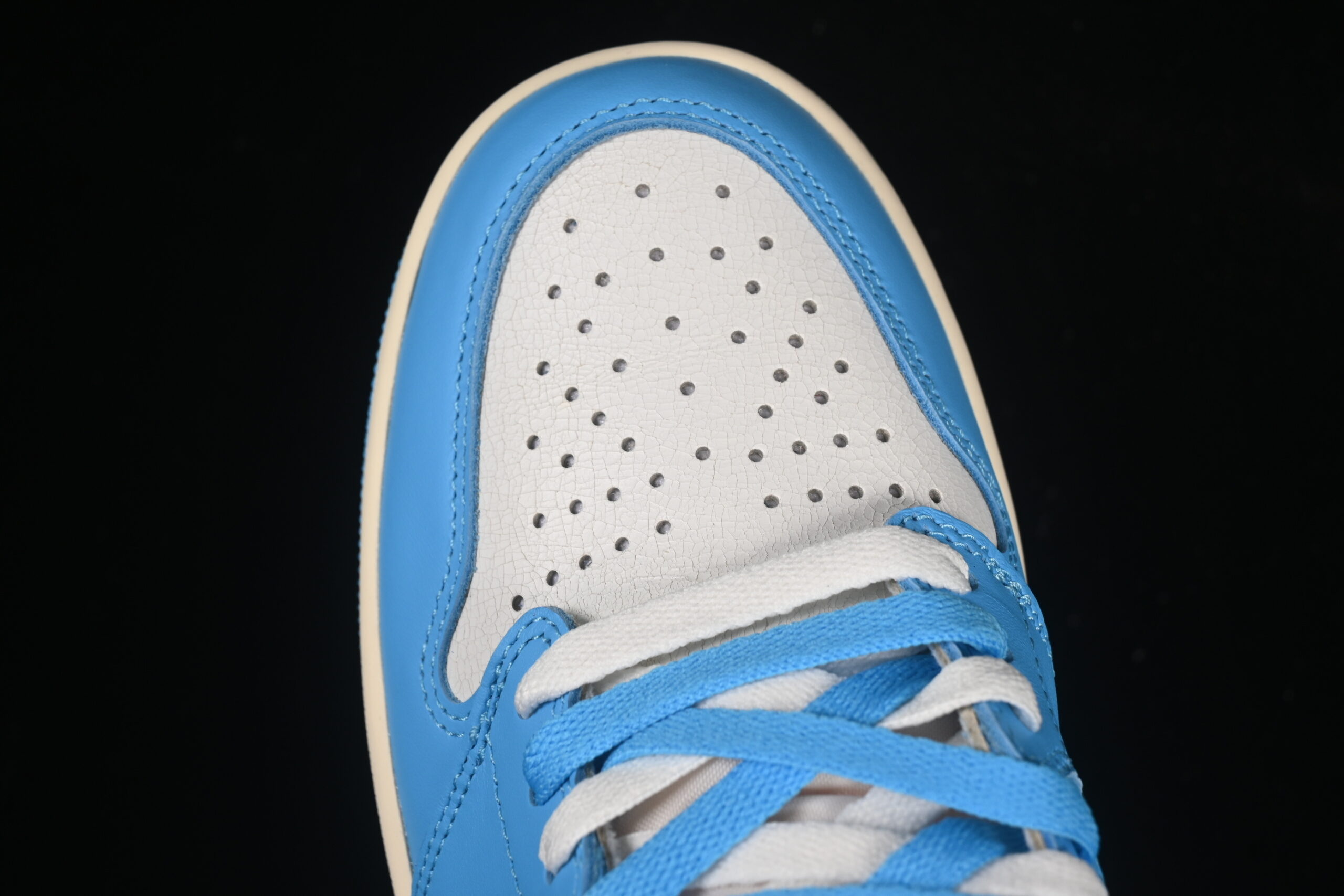 air jordan 1 high og 'unc reimagined' dz5485-402 - Image 8