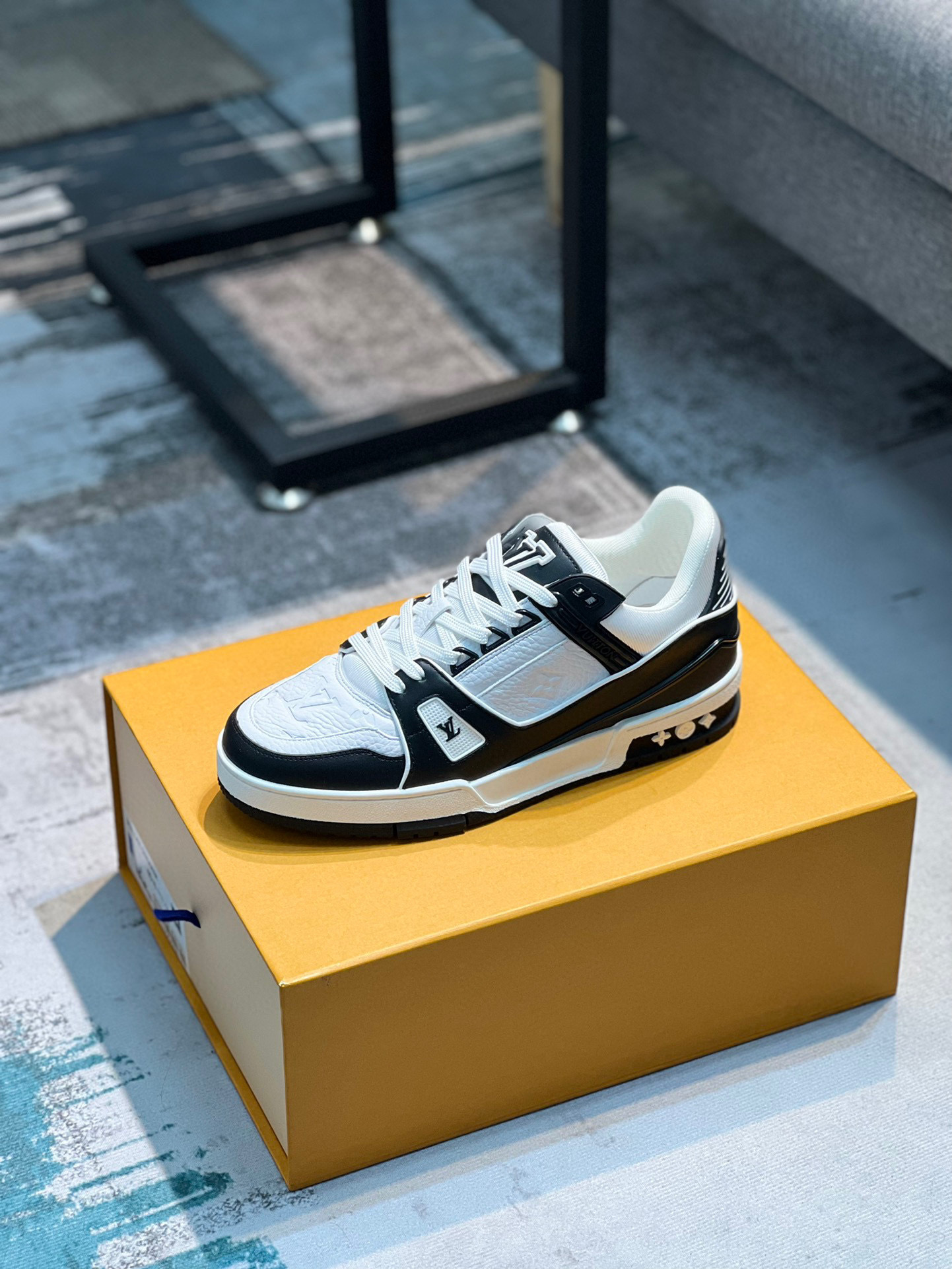 louis vuitton stellar sneaker 40 n - Image 8