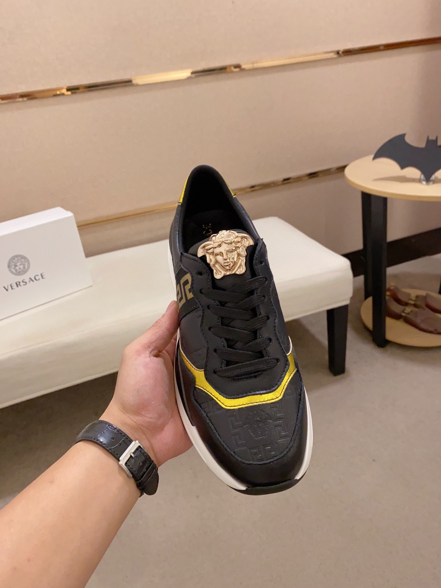 versace casual sneakers in black and gold, sizes 38-44 - Image 8