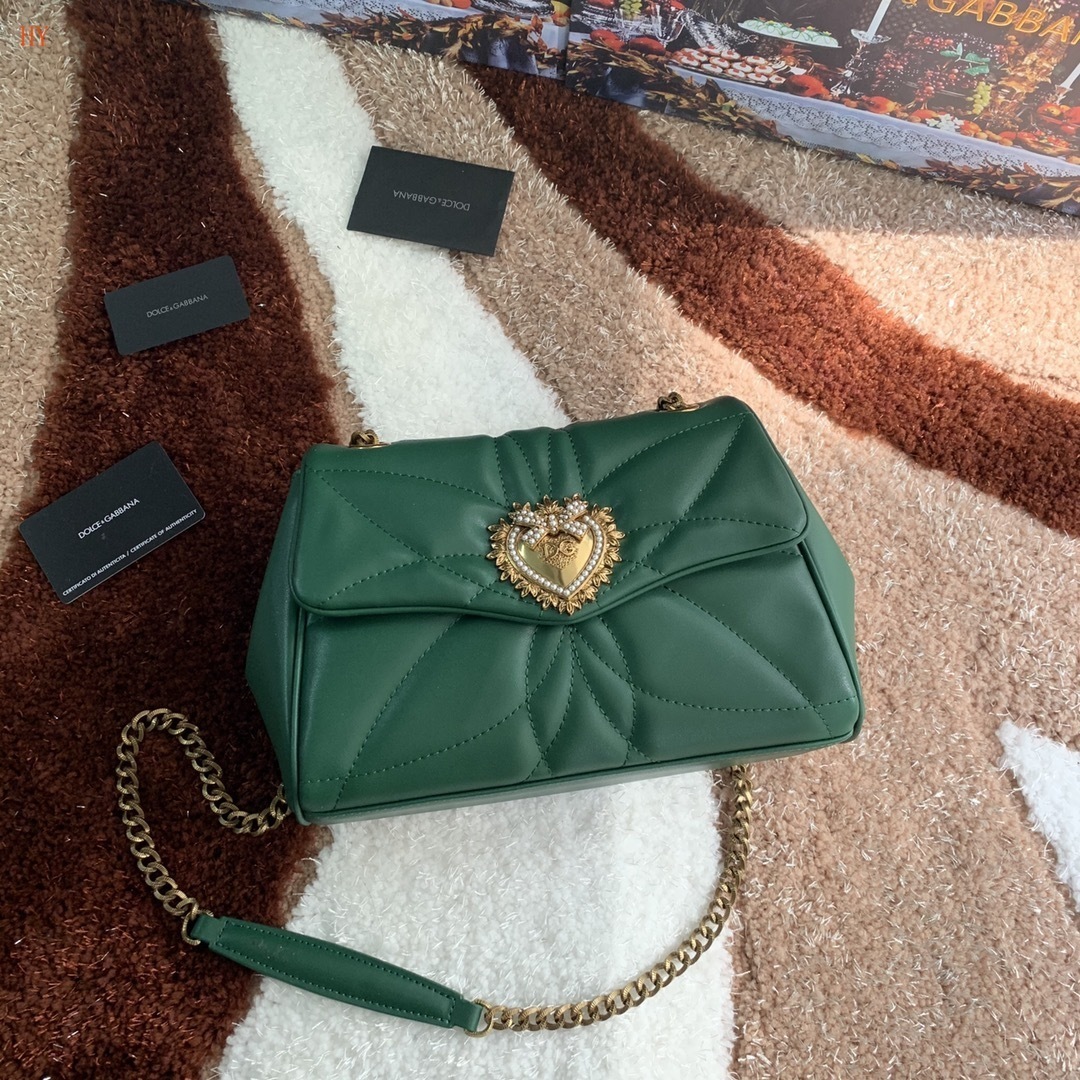 dolce & gabbana green quilted handbag 25.5x8.5x17 cm - Image 8