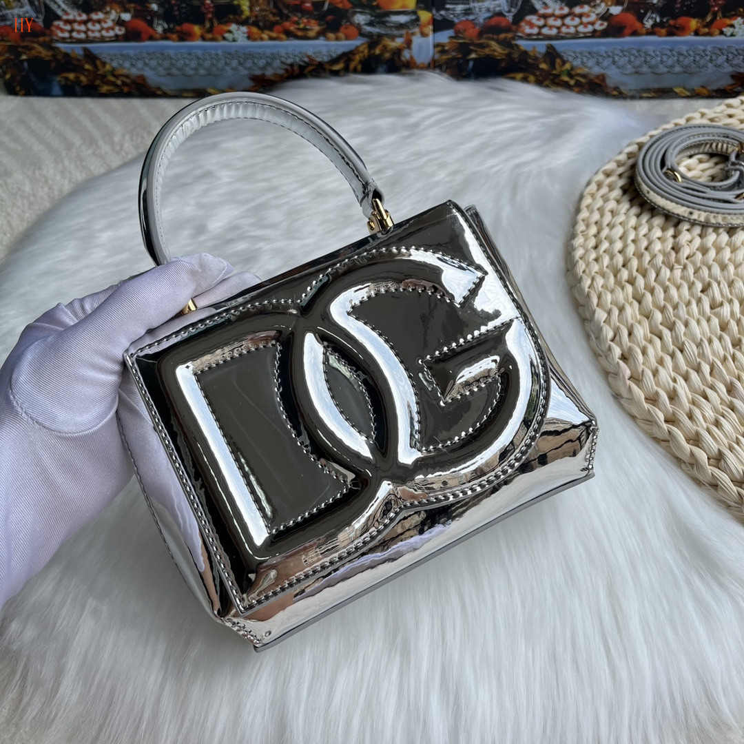 dolce & gabbana silver dg handbag 17.5x13.5x6.5 - Image 8