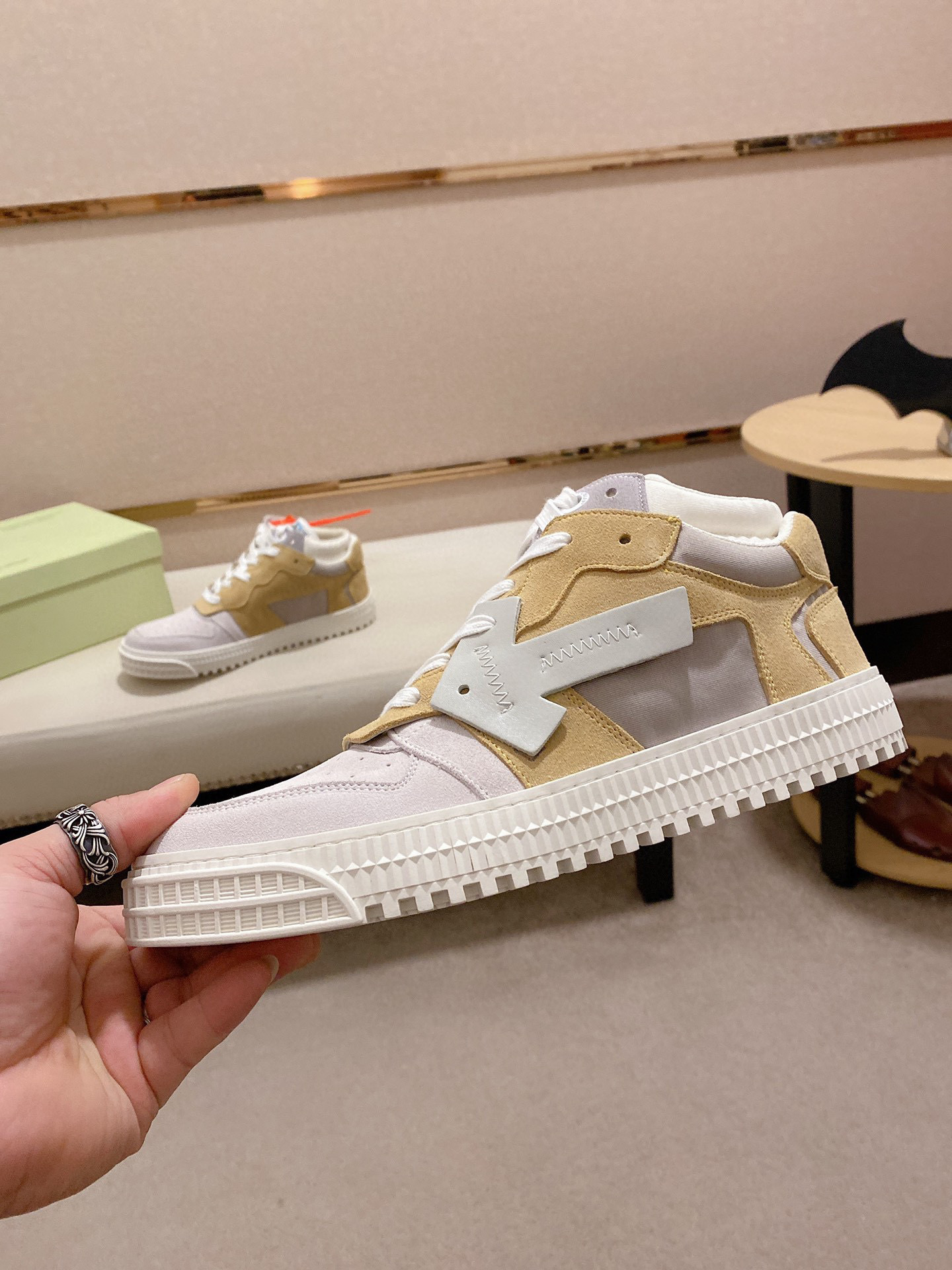off-white sneakers size 38-44 model 8022290 - Image 8