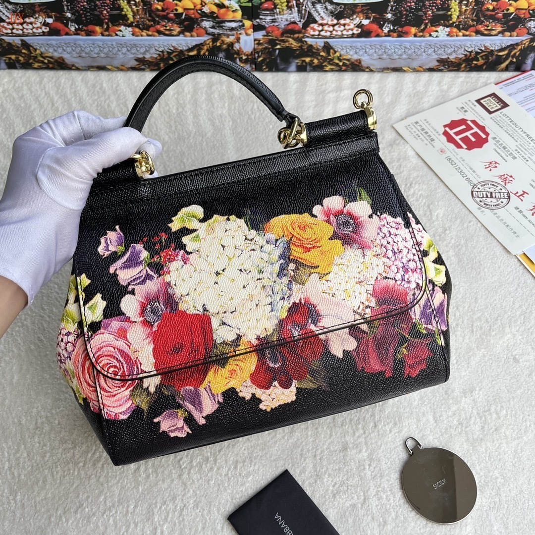 dolce & gabbana floral print handbag 25*20*12 - Image 8