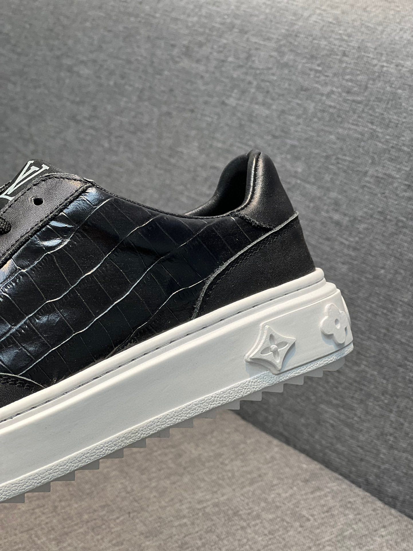 louis vuitton l casual shoes, size 38-44 - Image 8