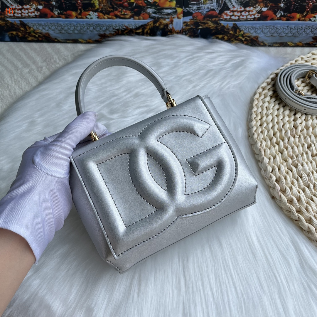dolce & gabbana silver dg logo handbag 17.5x13.5x6.5 - Image 8
