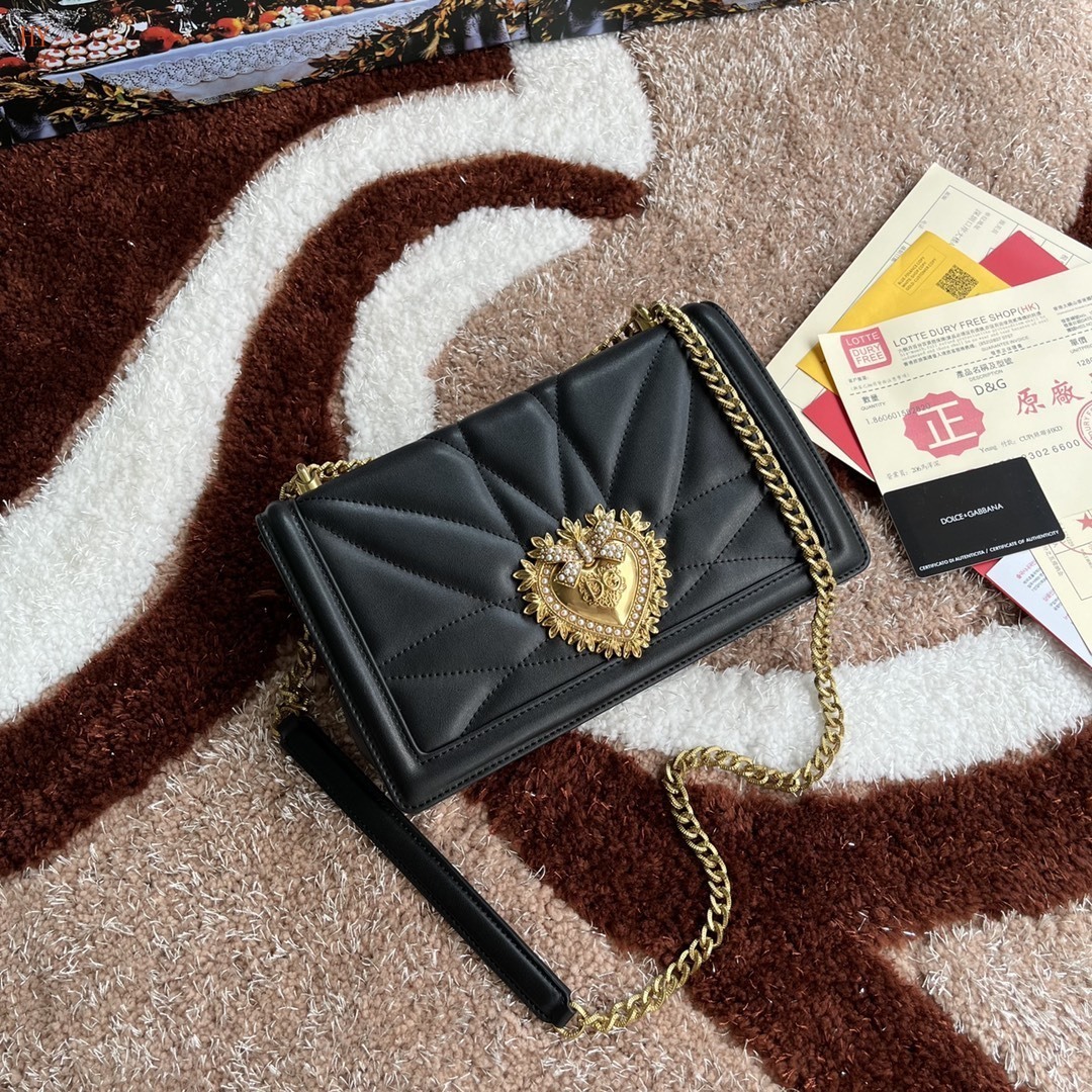 dolce & gabbana quilted black shoulder bag 26x18x7.5 cm - Image 8