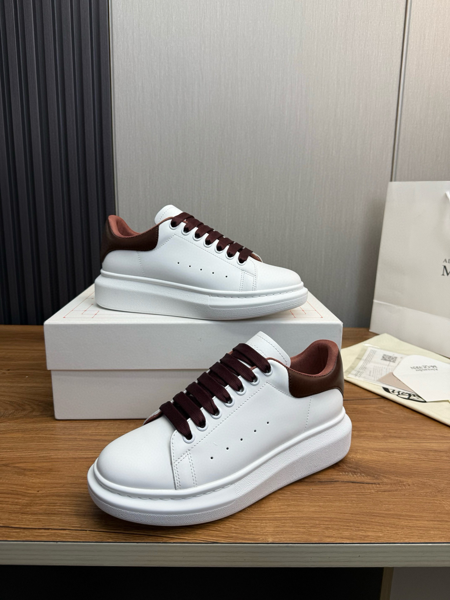alexander mcqueen couples sneakers - size 35/44 - Image 8