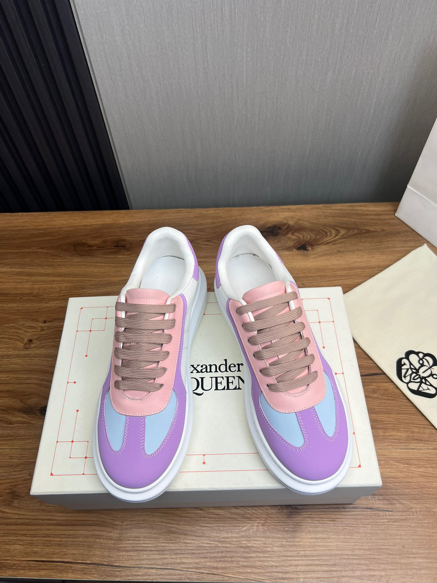 alexander mcqueen unisex sneakers 35-44 in purple and pink - Image 8