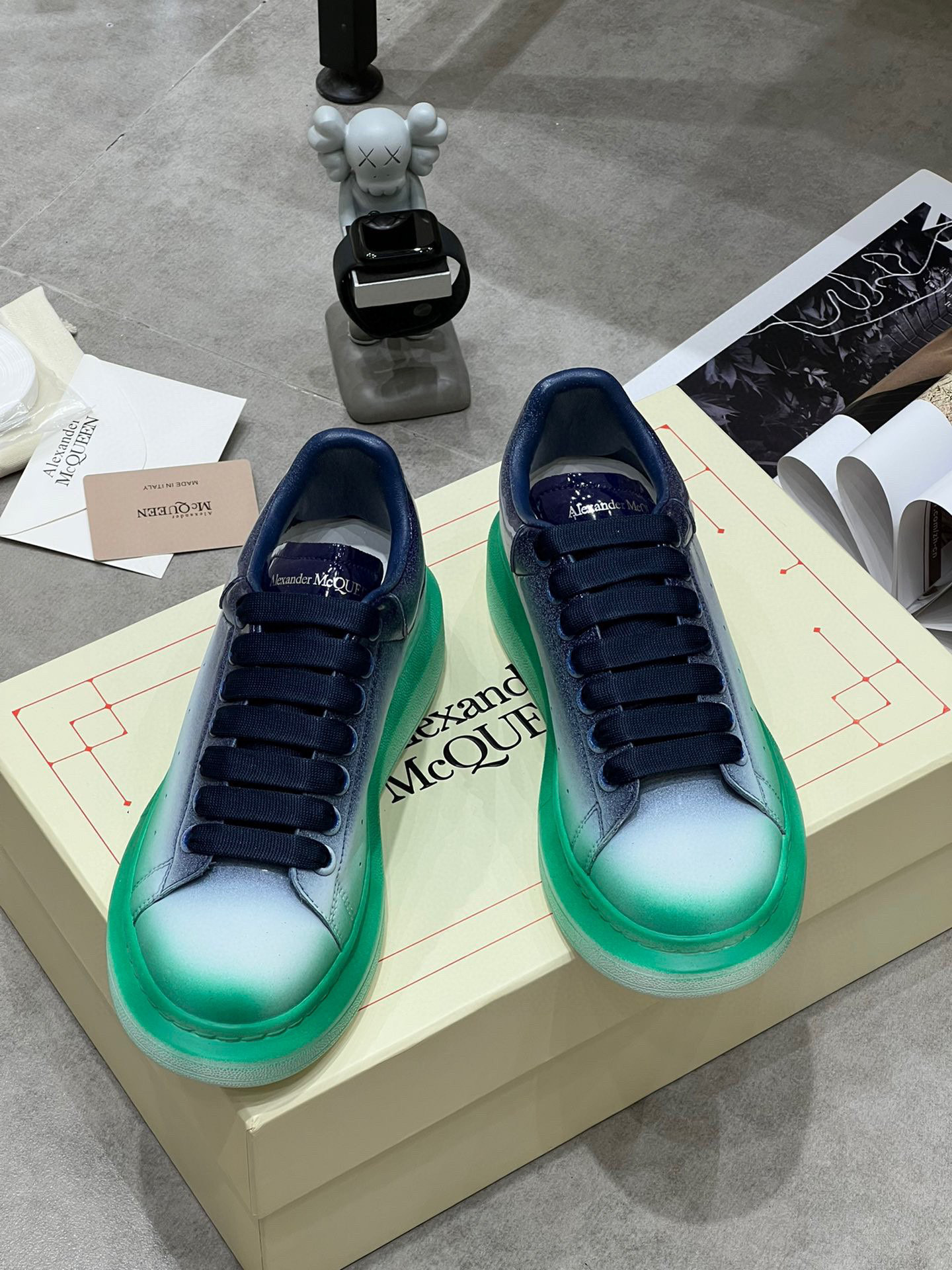 alexander mcqueen unisex sneakers 8061320, size 35-44 - Image 8