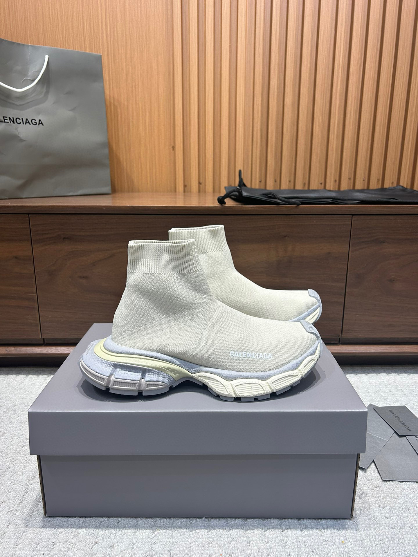 balenciaga unisex sneakers size 35-44 - Image 8