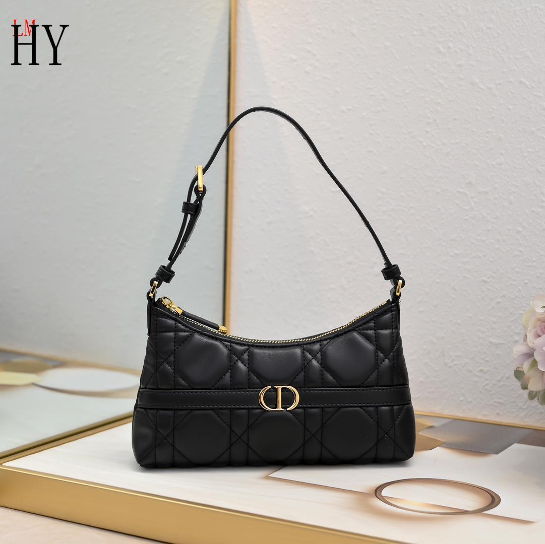 dior black quilted handbag - 23x13x6 cm