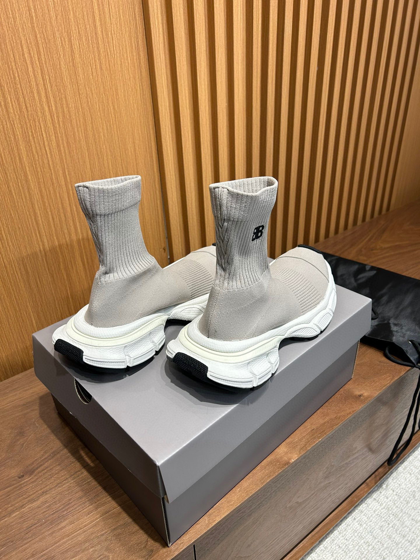 balenciaga couples' sneakers - size 35-46 - Image 8