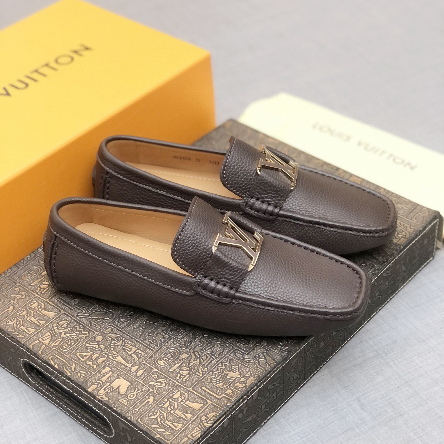 louis vuitton slip-on shoes, size 38-44 - Image 8