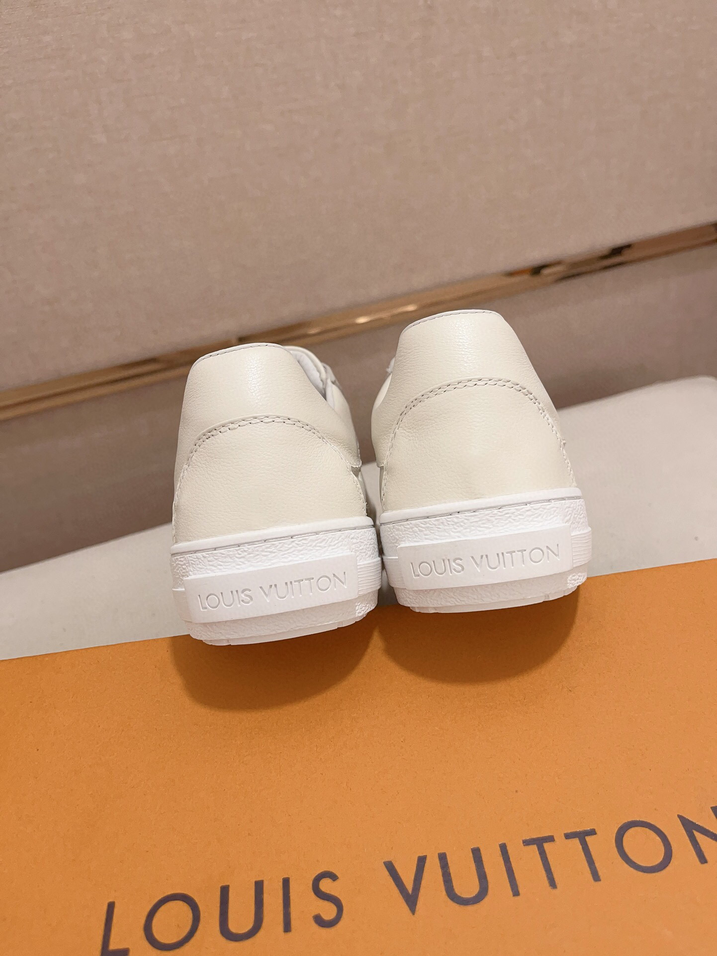 louis vuitton casual sneakers - size 38-44 - Image 8