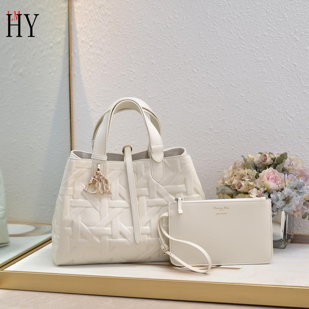 dior white handbag with pouch - 28.5x19x21cm