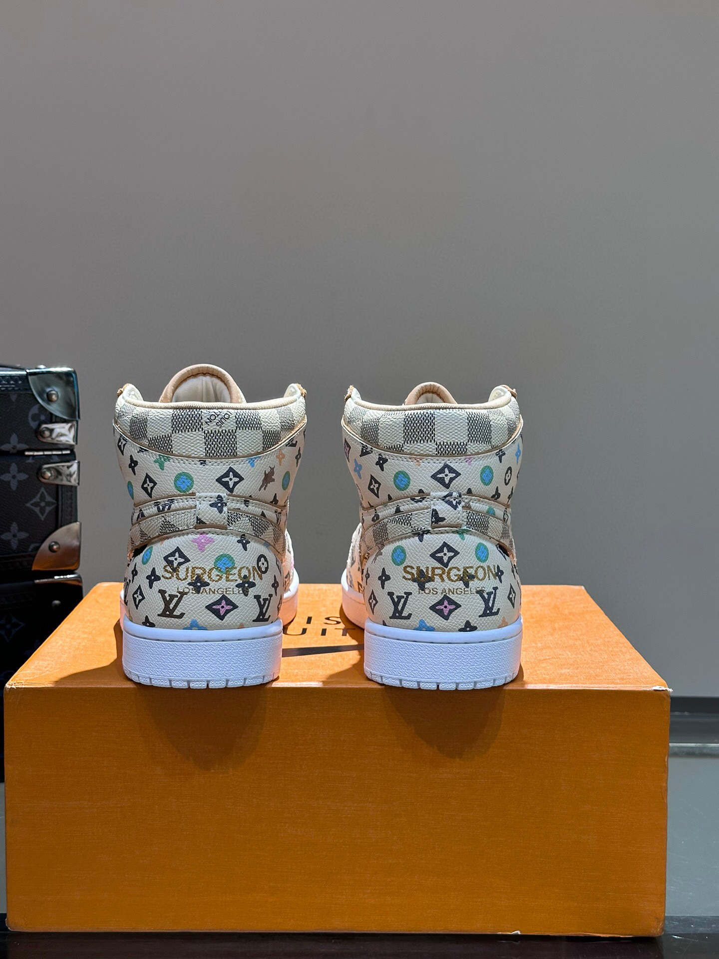 louis vuitton high-top sneakers size 38-44 - Image 8