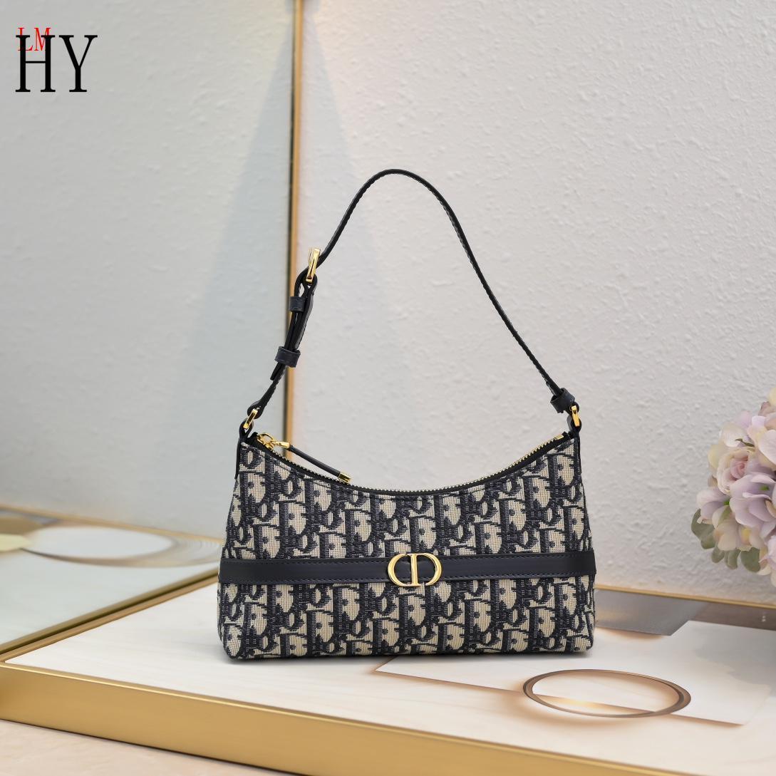 dior 23*13*6 monogram shoulder bag