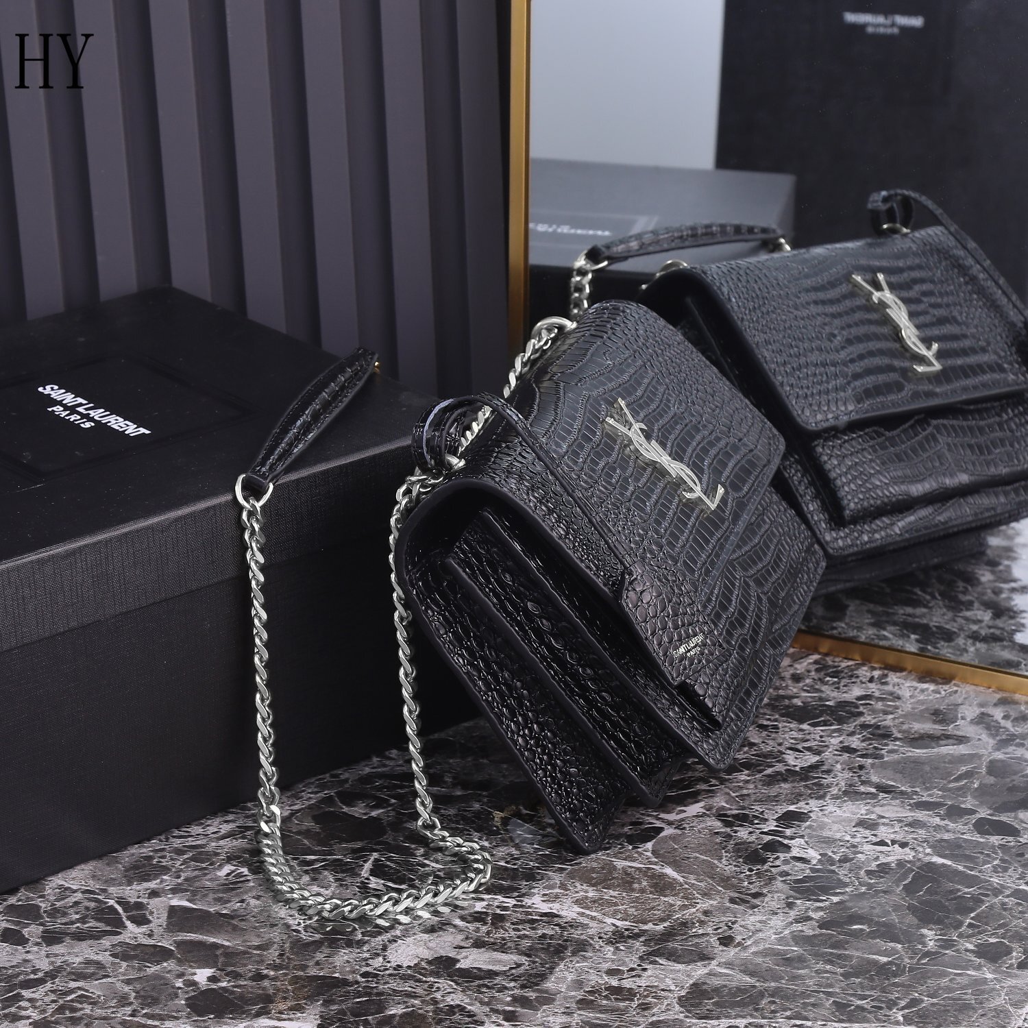 yves saint laurent black crocodile-effect bag 22x16x8 - Image 8