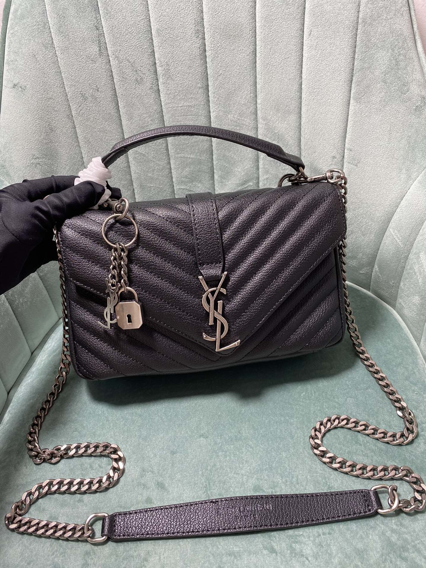 yves saint laurent black quilted handbag 24*18*8.5