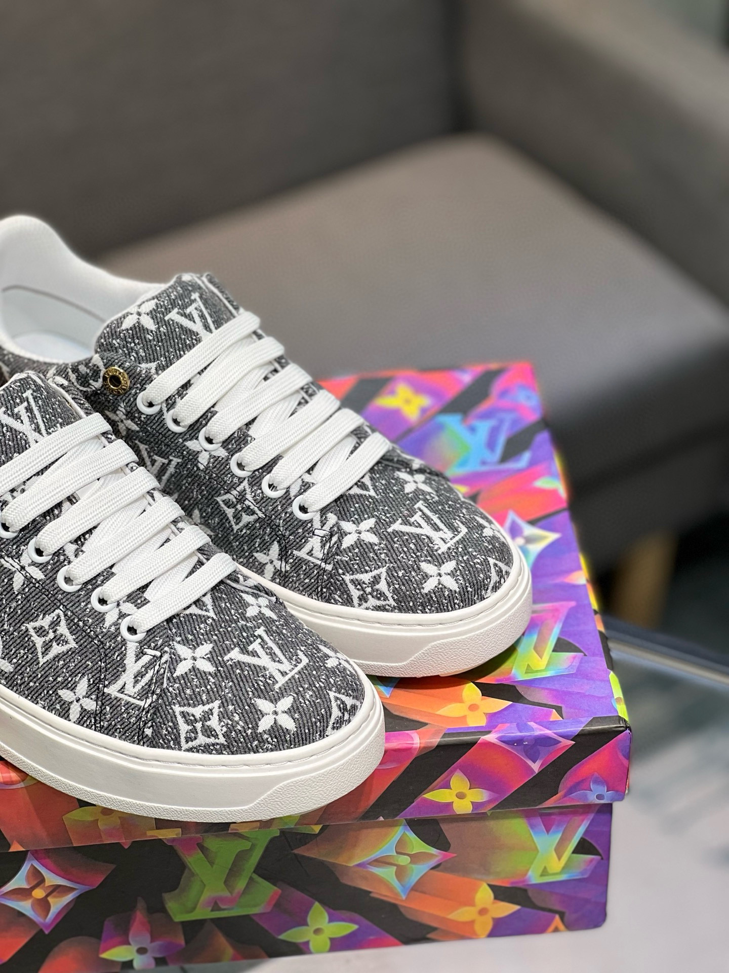 louis vuitton casual shoes 38/44 - Image 8