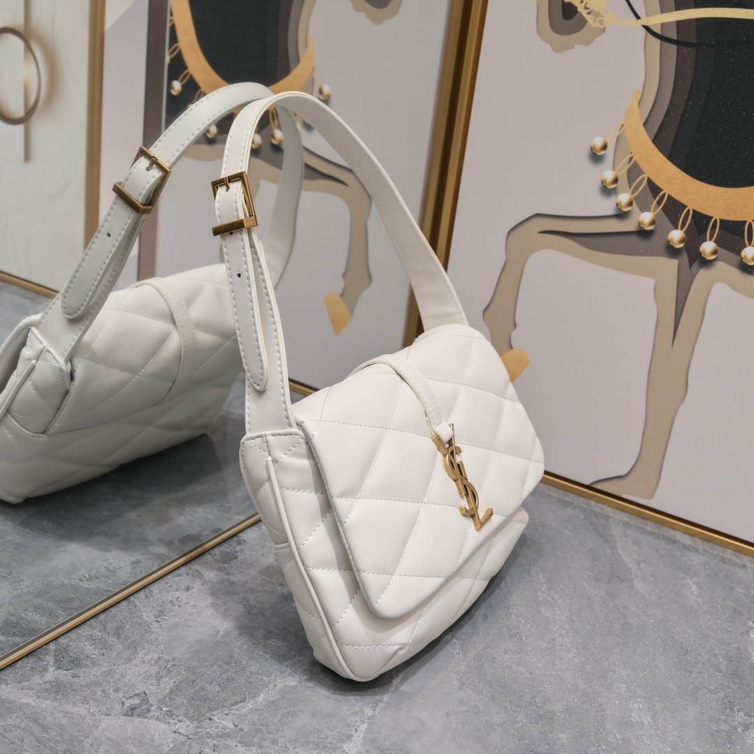 yves saint laurent quilted white handbag 24*18*5.5 - Image 8