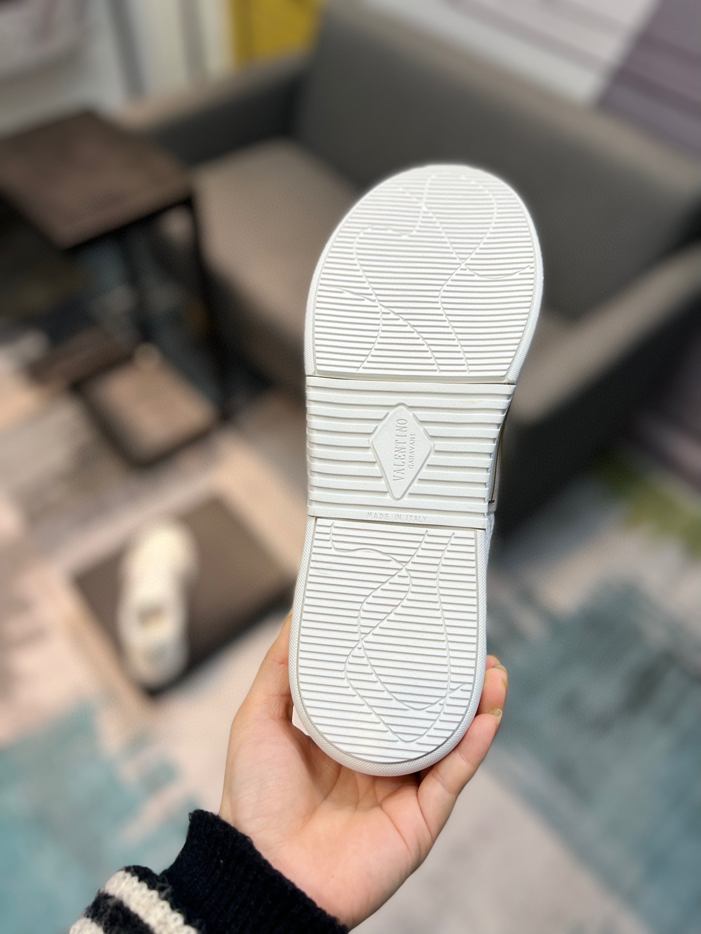 valentino couples sneakers - size 41 - Image 8