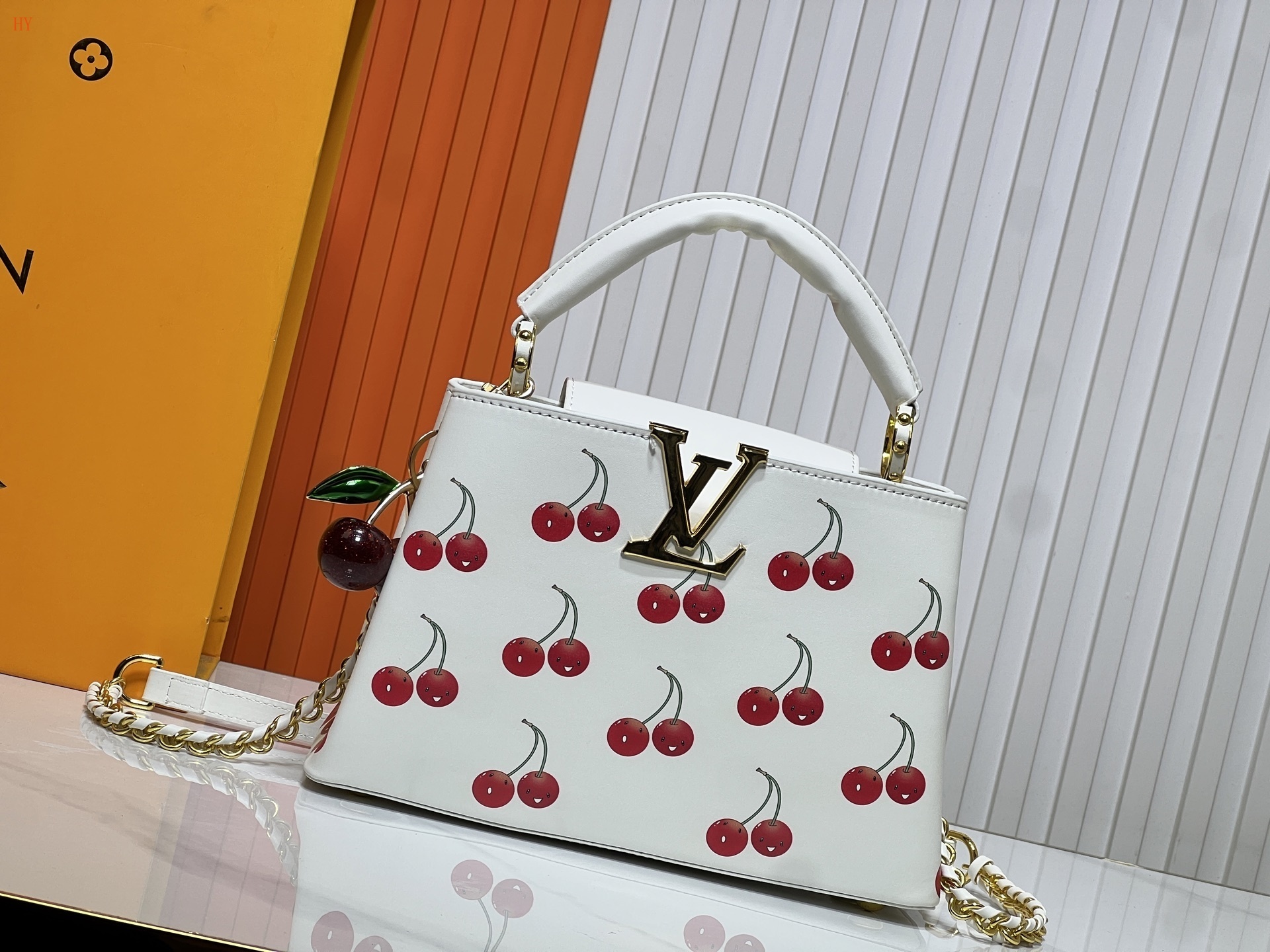 louis vuitton cherry print handbag - 27x17.3x9 cm
