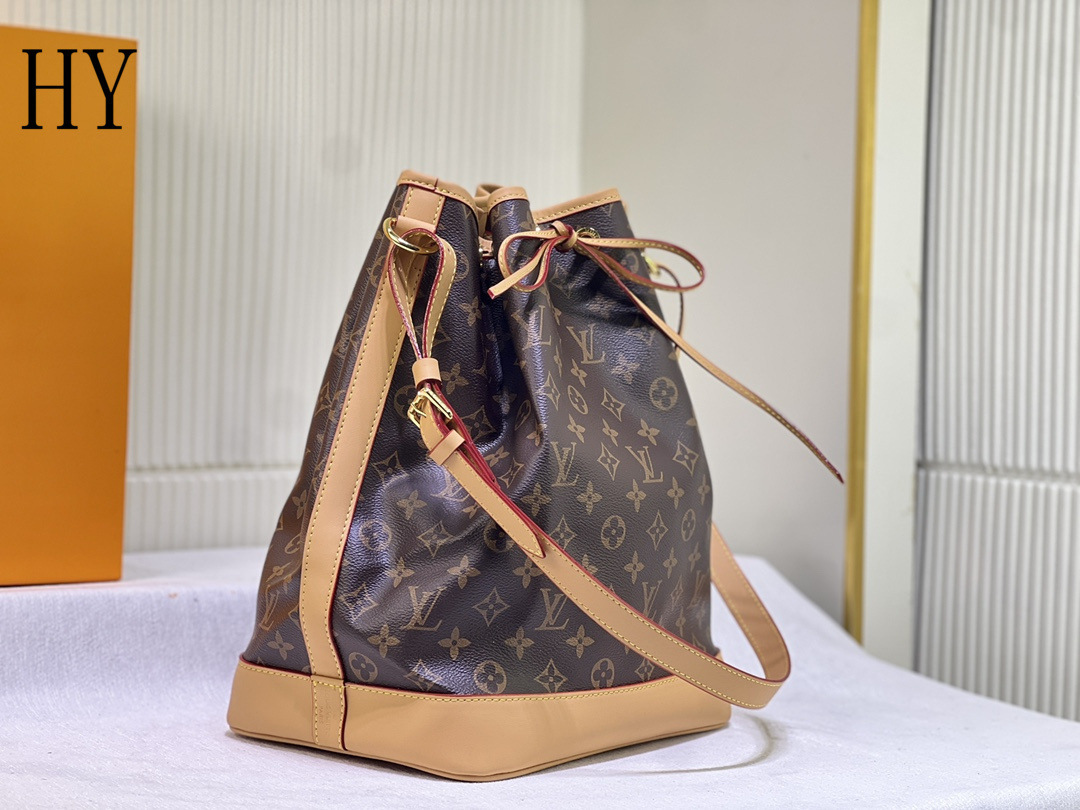 louis vuitton bucket bag - 35x26x20 cm - Image 8