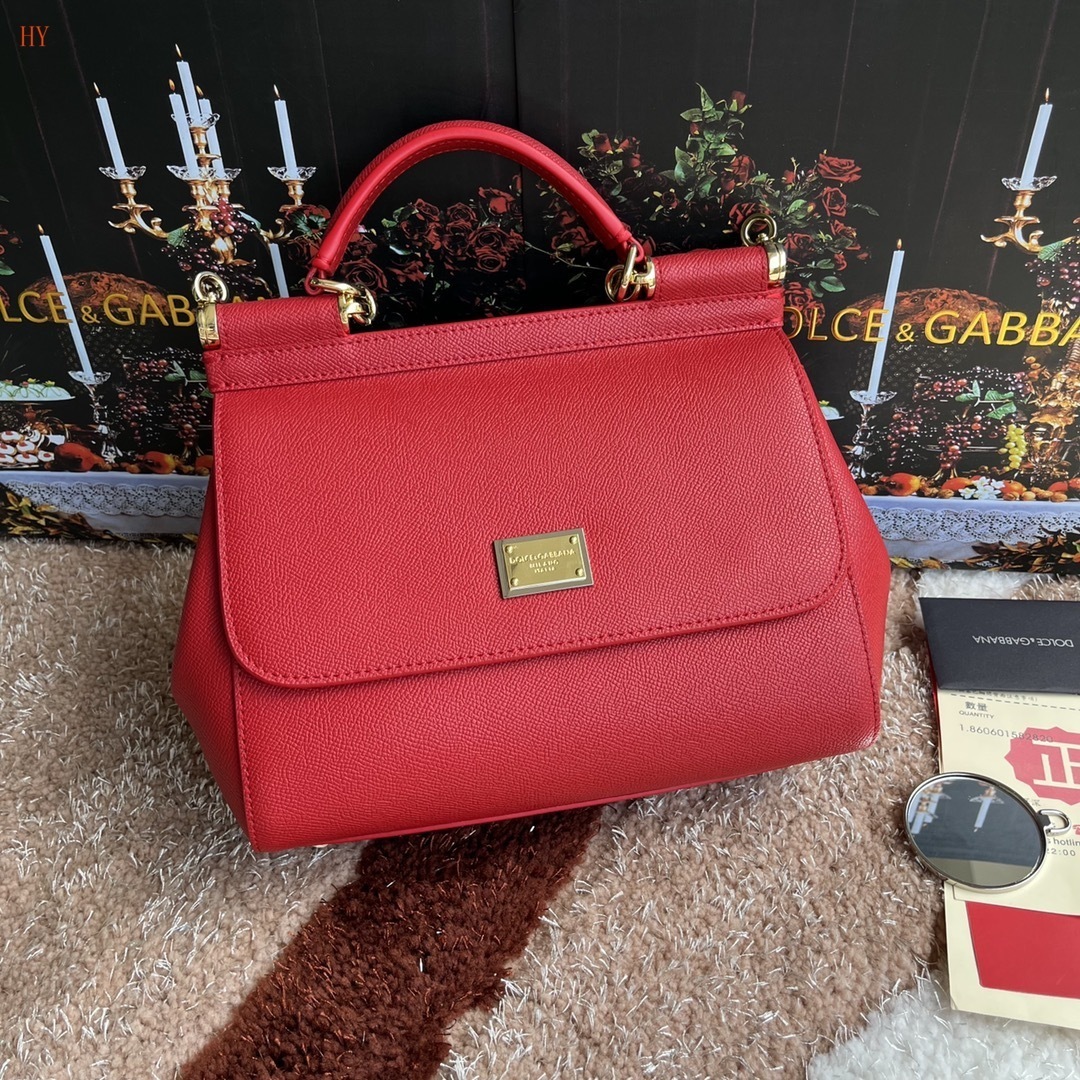 dolce & gabbana red handbag 25x20x12 cm