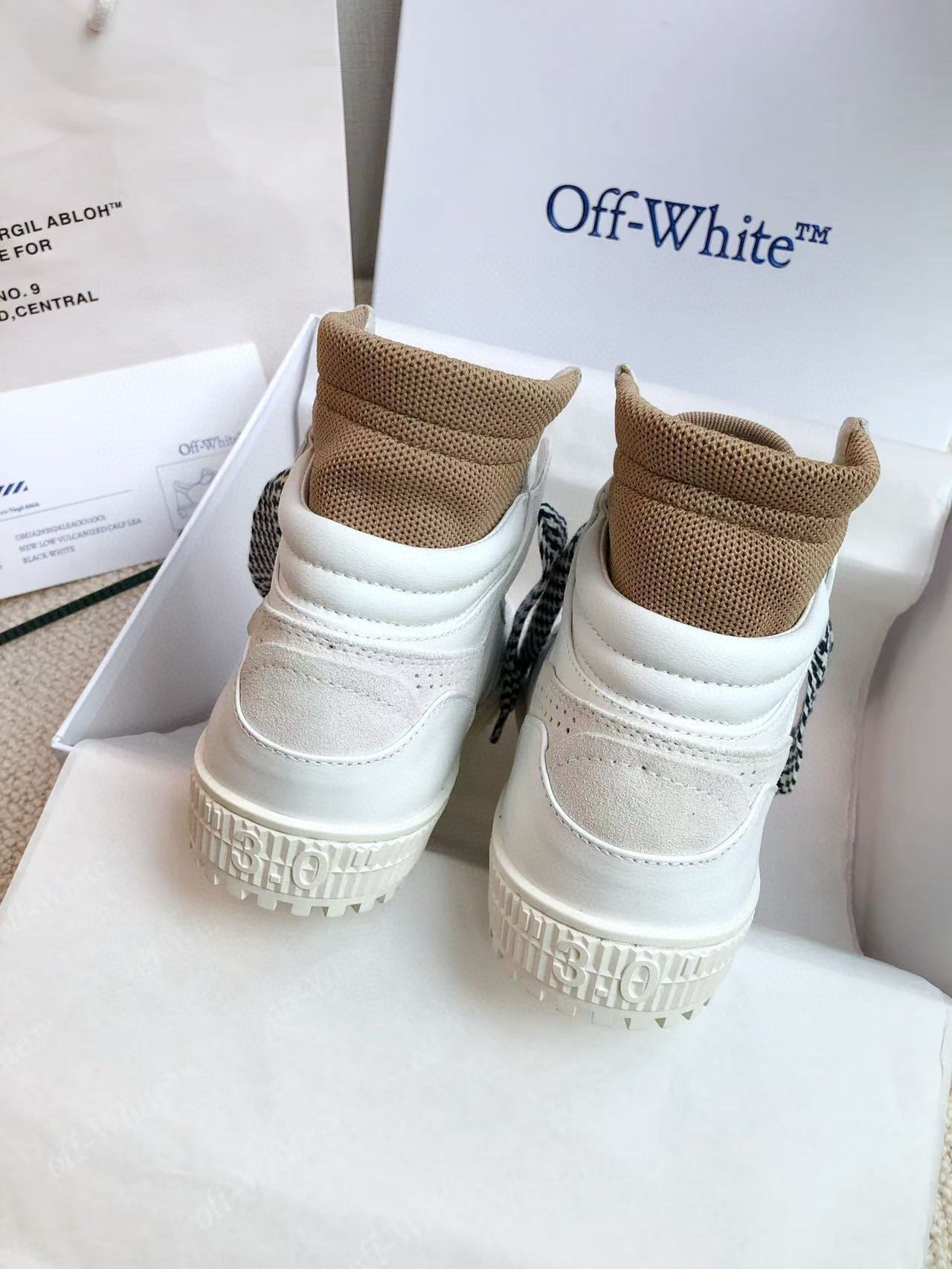off-white high-top sneakers - size 35/44 - Image 9