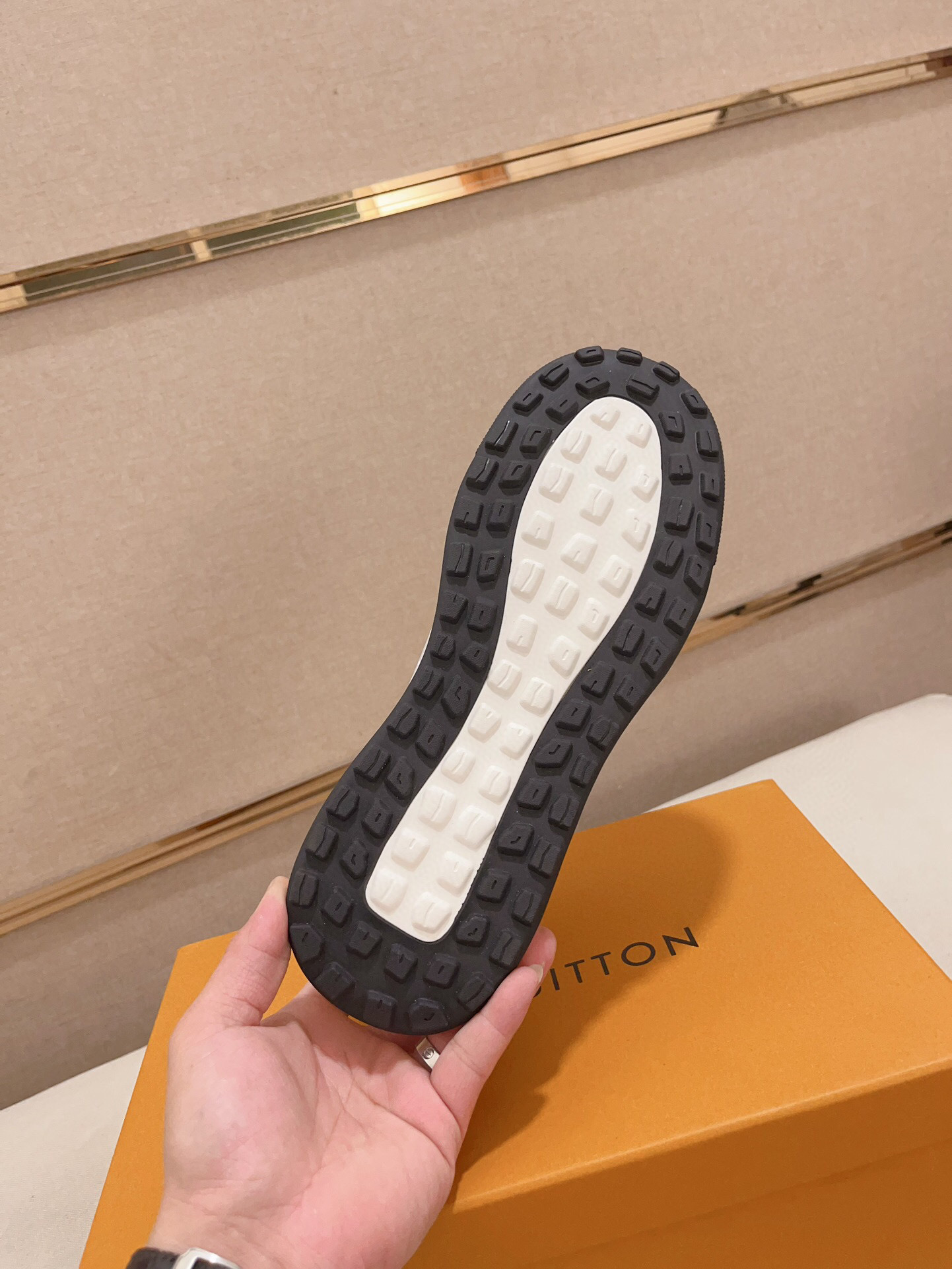 louis vuitton casual shoes 38-44 - Image 9