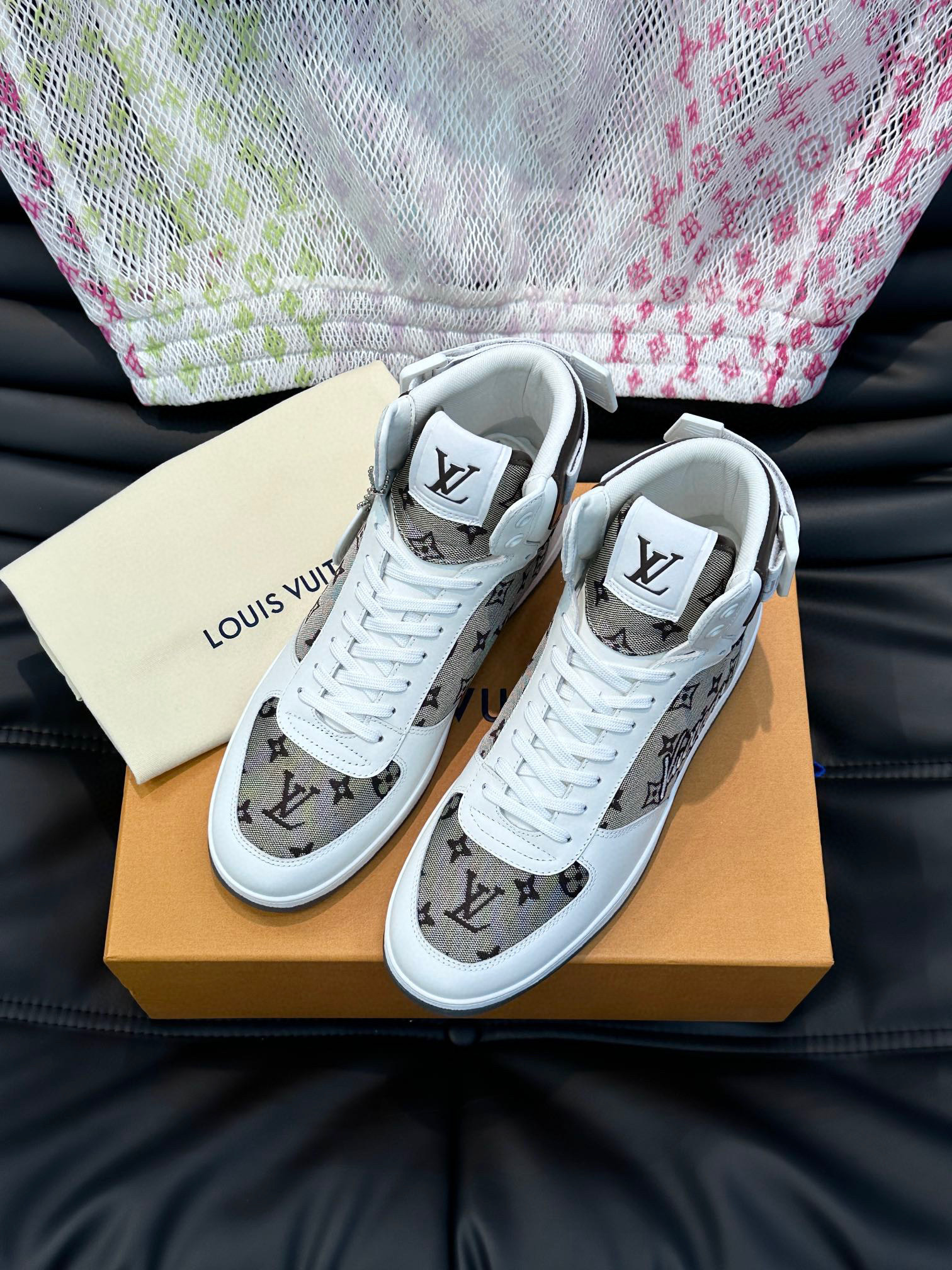louis vuitton high-top sneakers size 38-44 - Image 9