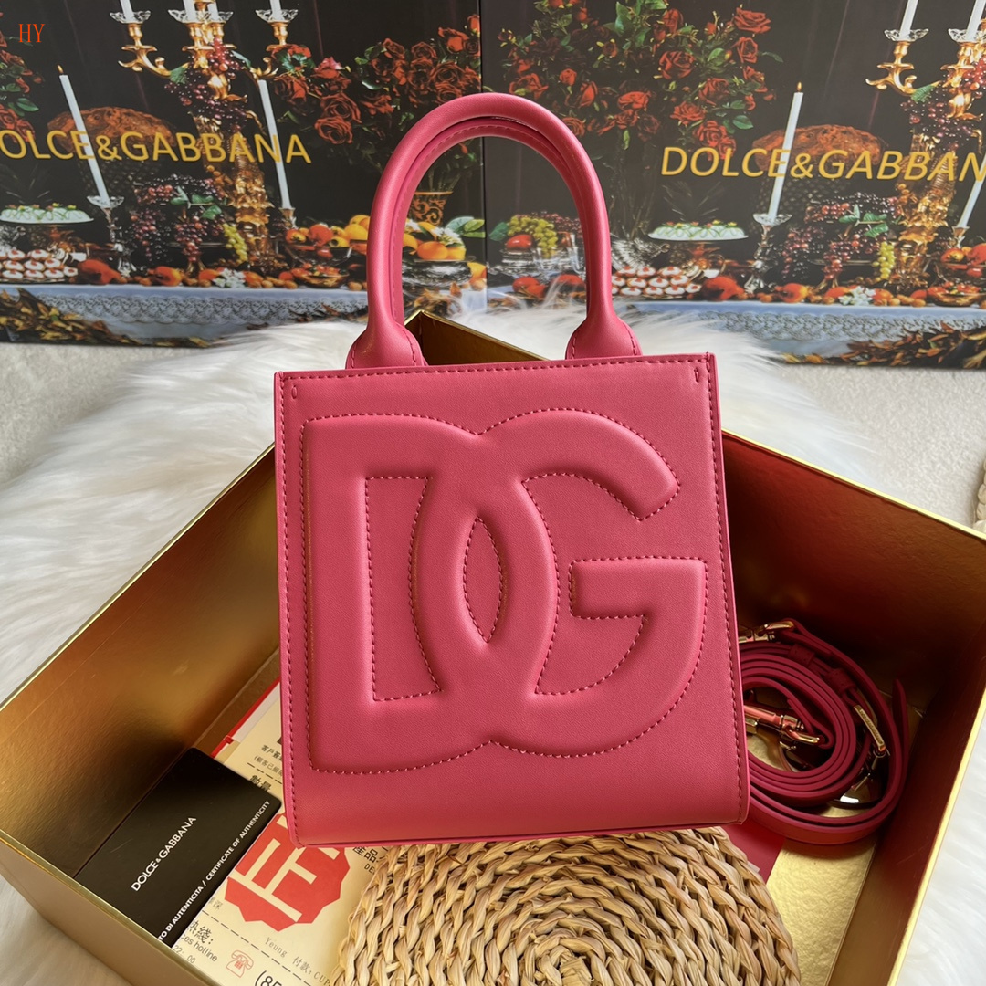 dolce & gabbana pink dg logo handbag 17.5x16.5x8 cm