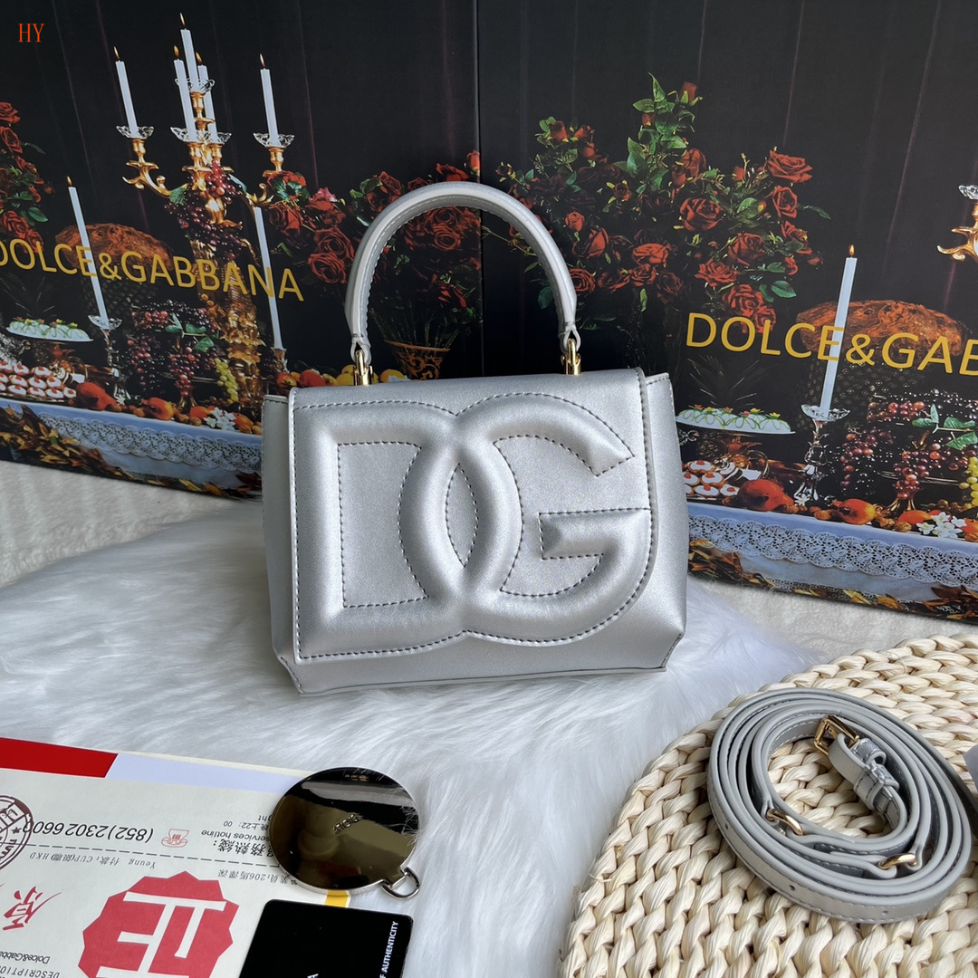 dolce & gabbana silver dg logo handbag 17.5x13.5x6.5