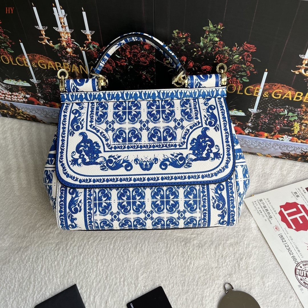dolce & gabbana blue and white printed handbag 25*20*12.5 cm