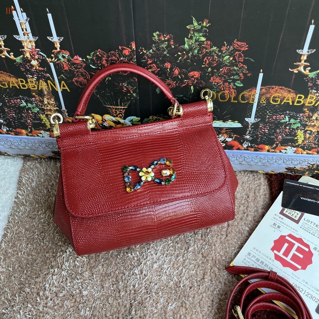 dolce & gabbana red handbag with decorative bow - 20x17x7 cm