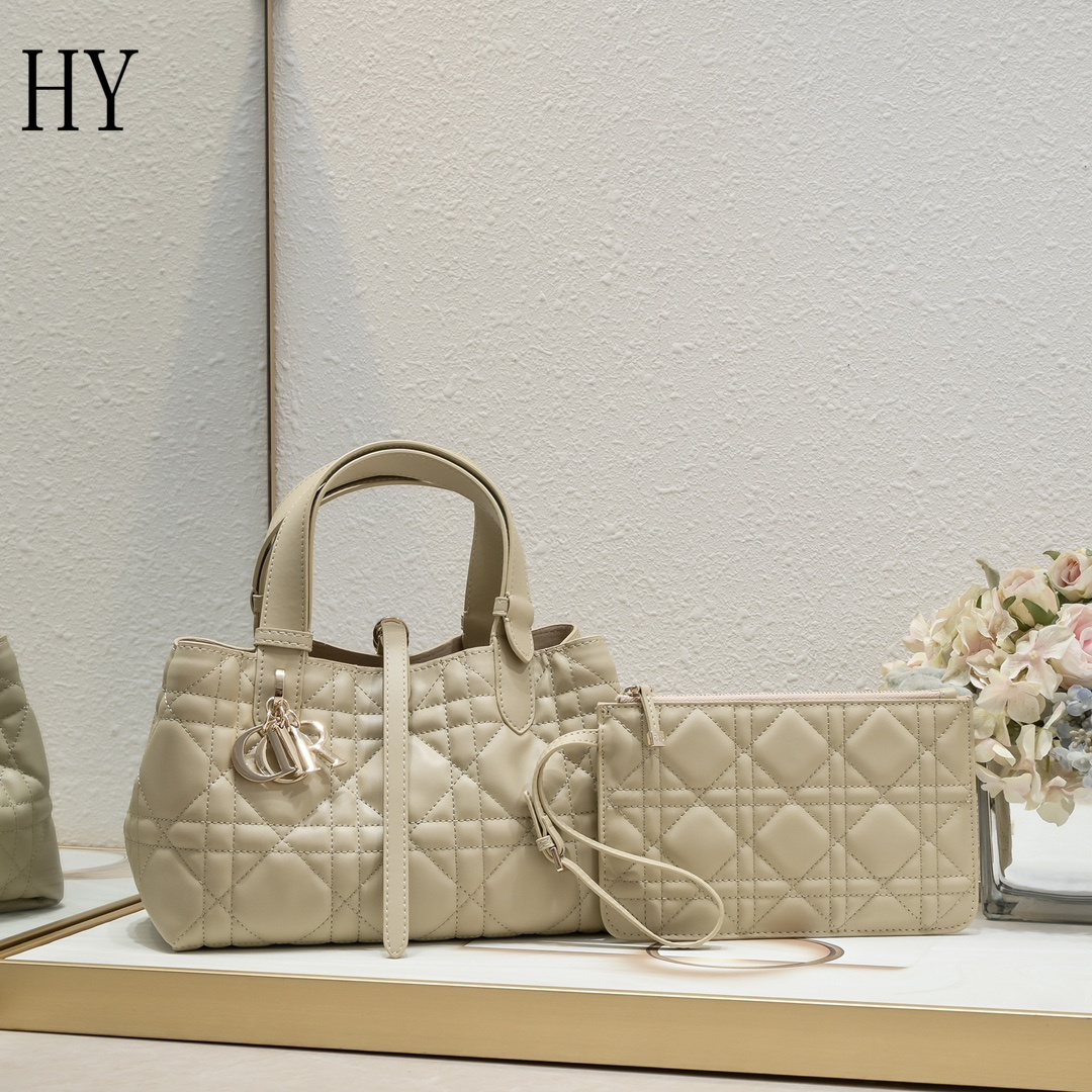 dior quilted handbag set - 23x15x15cm