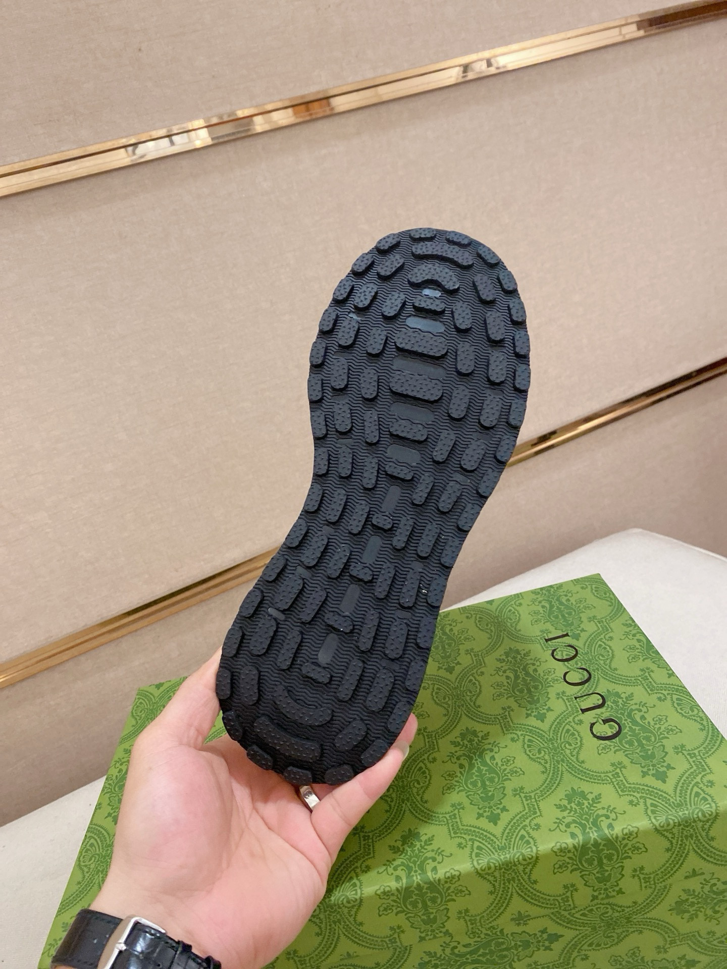 gucci g casual sneakers - size 38/44 - Image 9