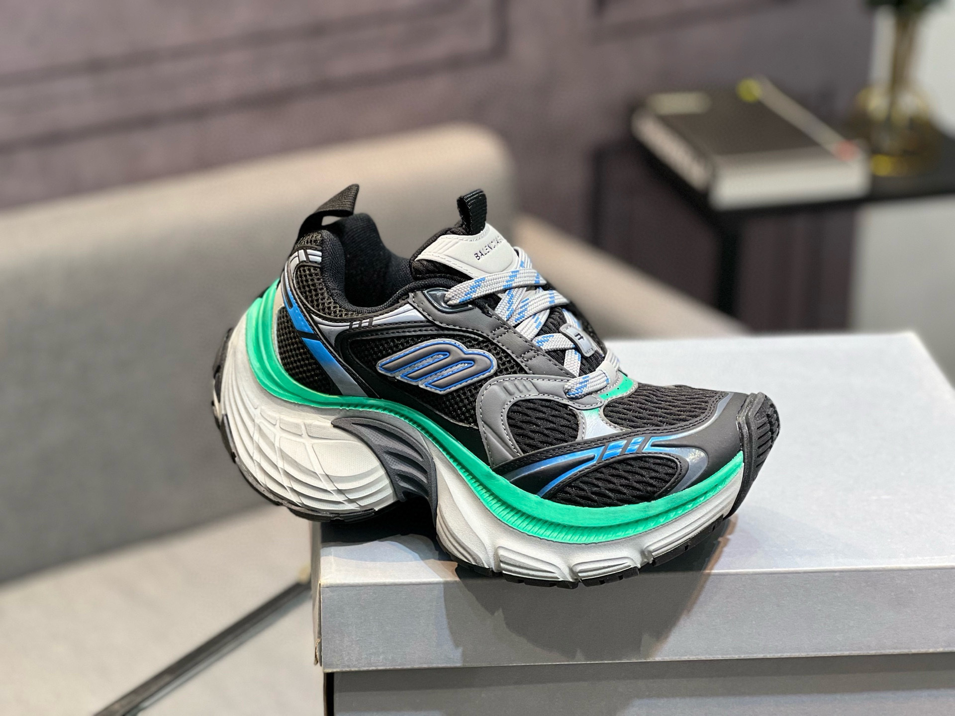 balenciaga couples sneakers 35/46 - stylish and comfortable - Image 9