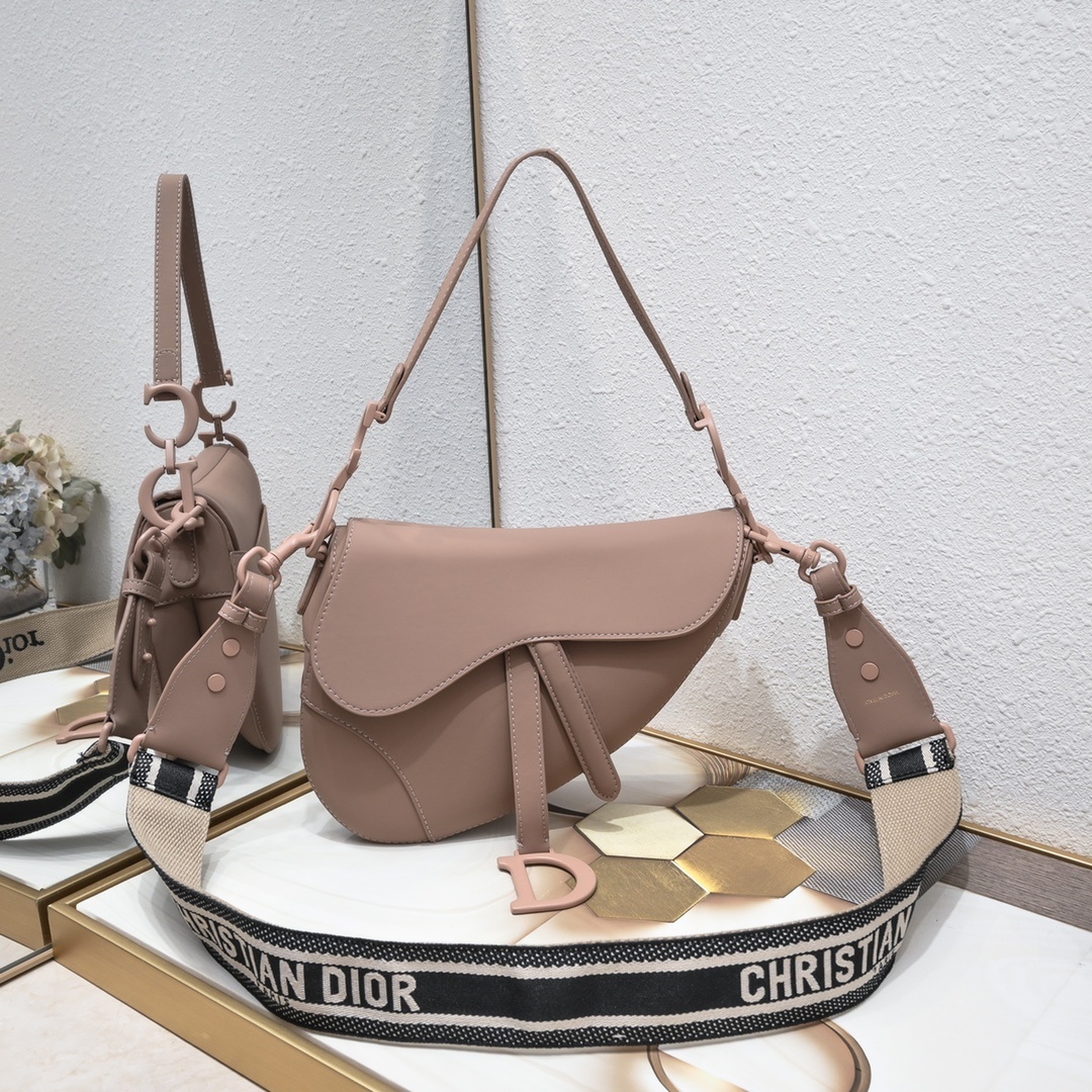 dior saddle bag - 25.5 x 20 x 6.5 cm - elegant beige