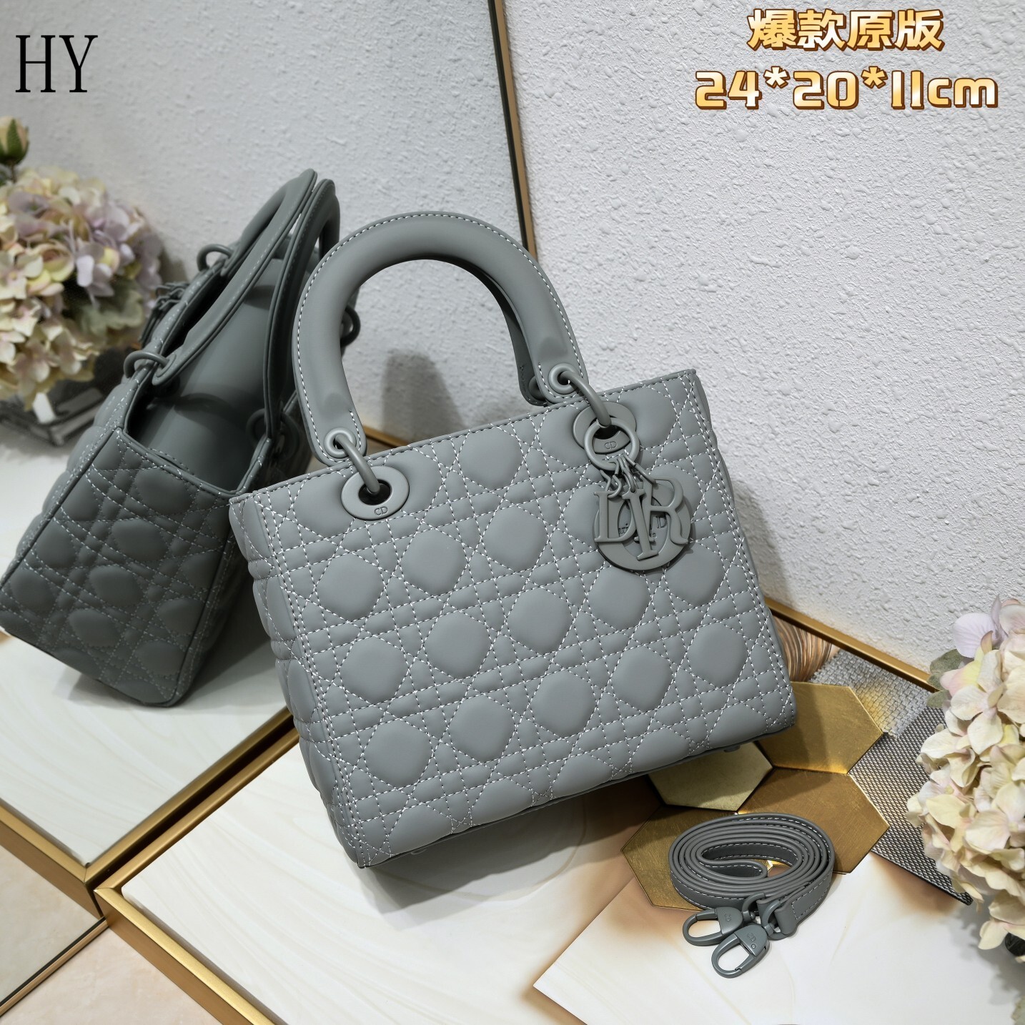 dior gray quilted handbag 24x20x11cm